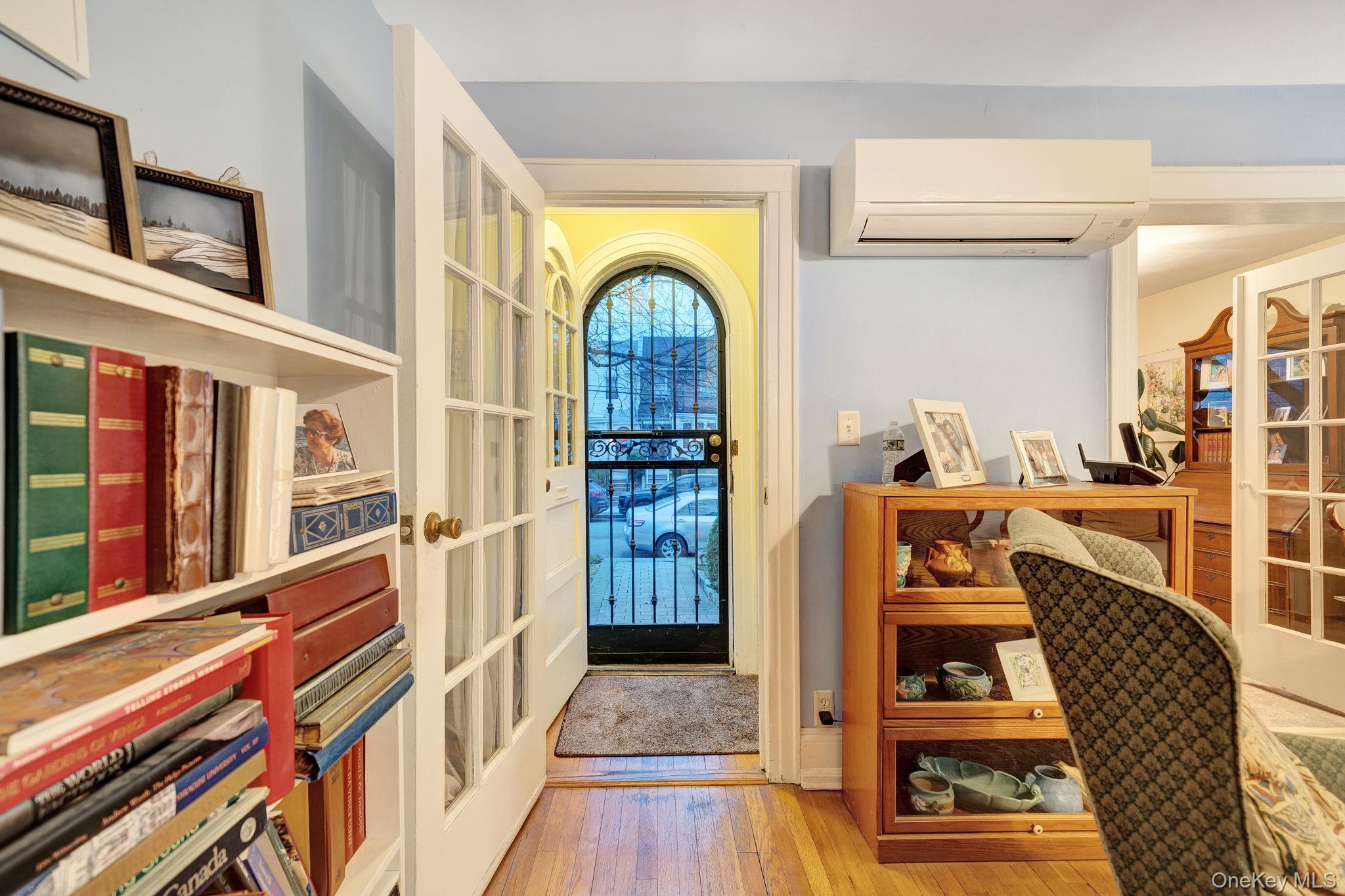 #4 photo, 205-12 34th Avenue, Bayside , NY 11361