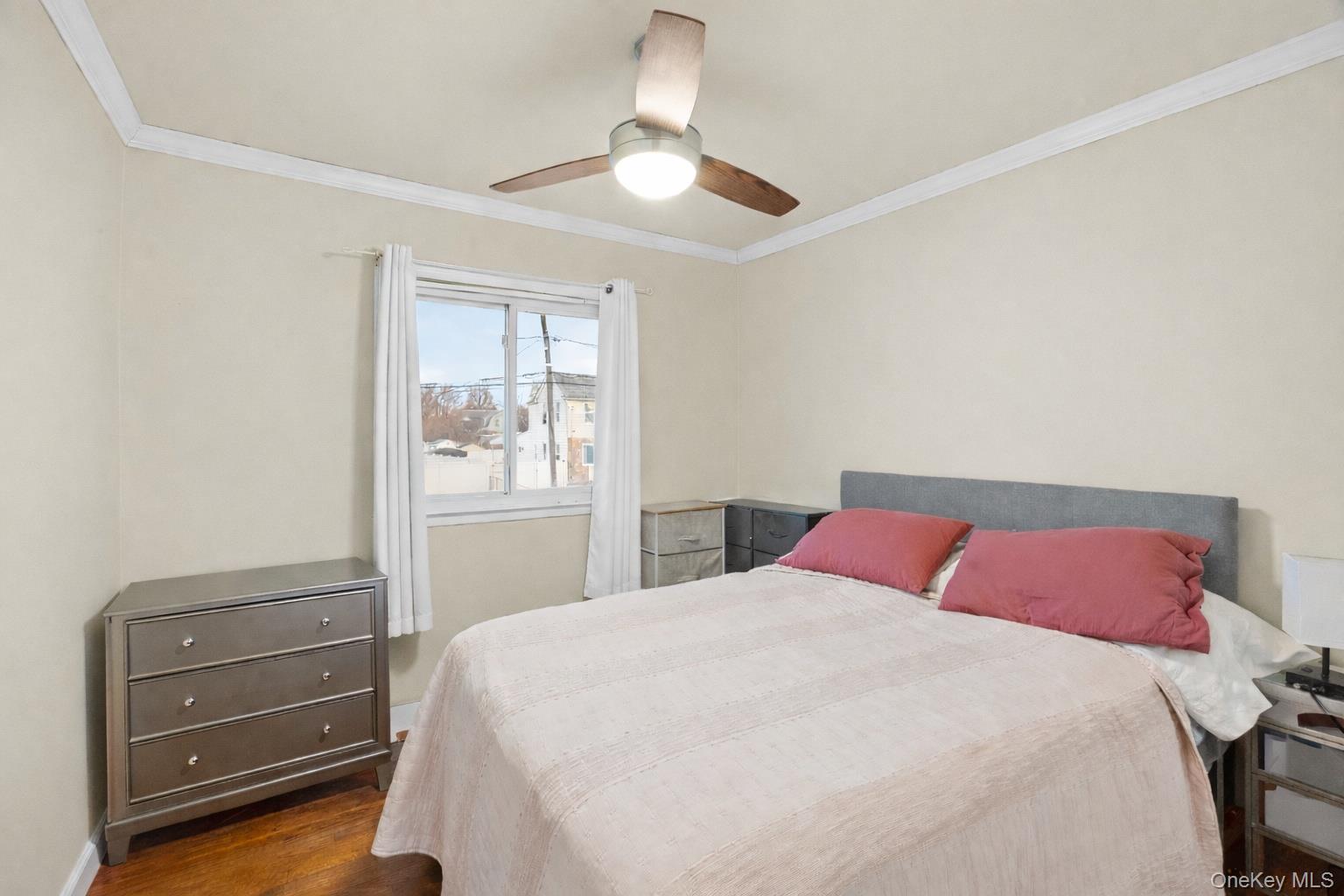 #11 photo, 85 Bedford Avenue, Freeport , NY 11520