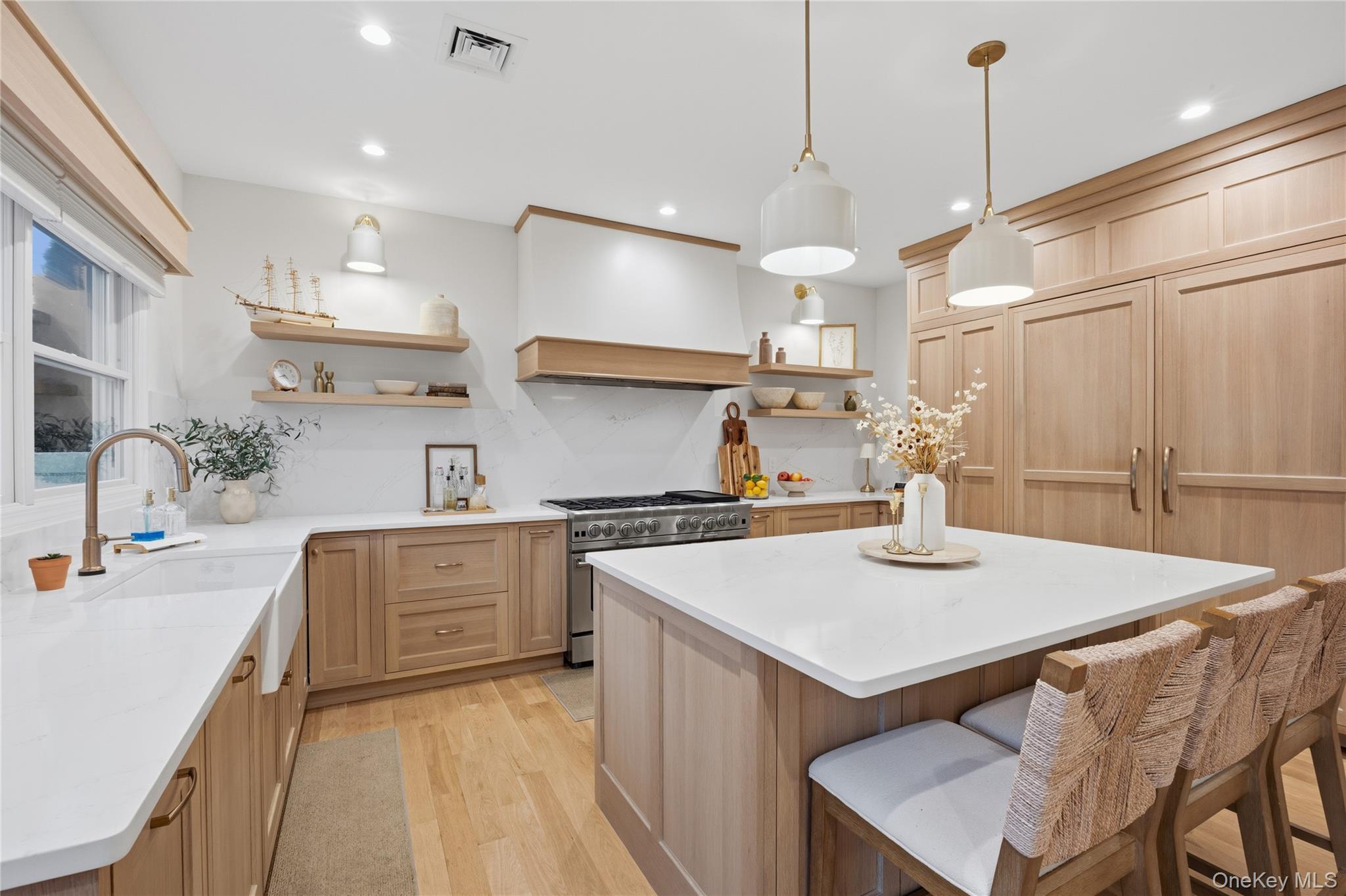 #12 photo, 1732 Princeton Drive, Wantagh , NY 11793