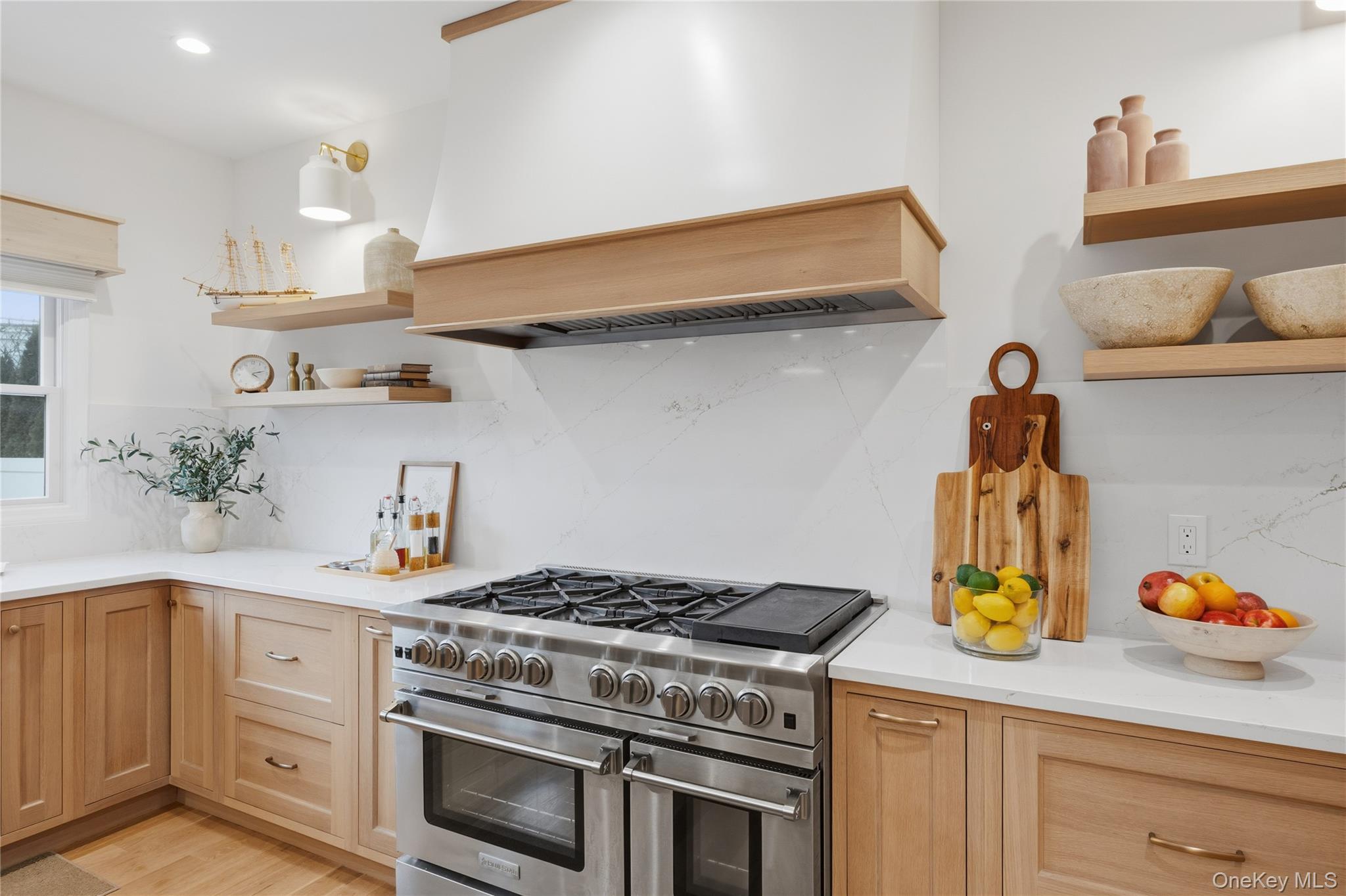 #8 photo, 1732 Princeton Drive, Wantagh , NY 11793