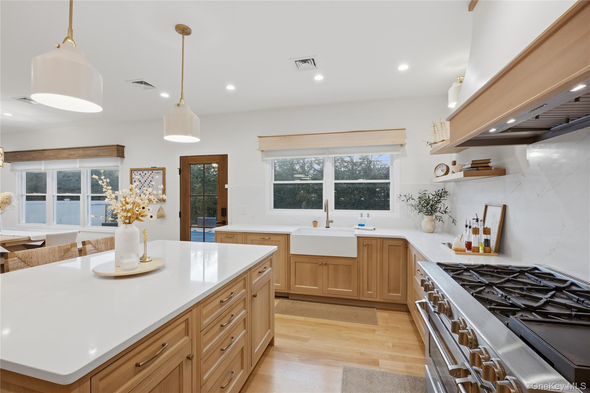 #9 photo, 1732 Princeton Drive, Wantagh , NY 11793