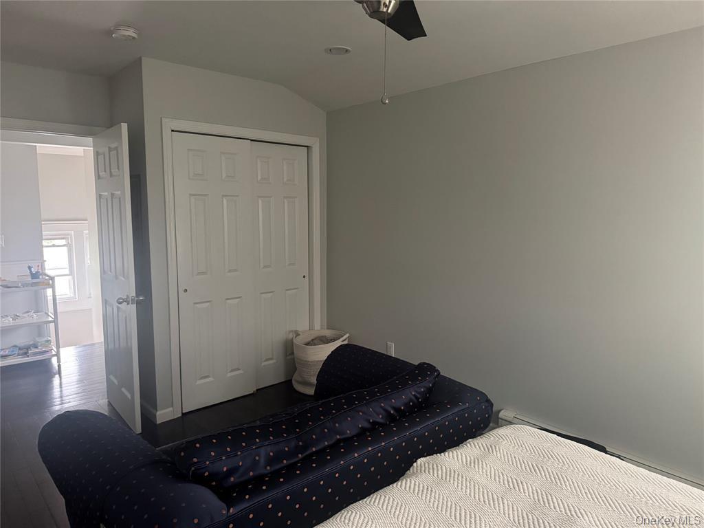 #14 photo, 9 Castleton Court, Oceanside , NY 11572