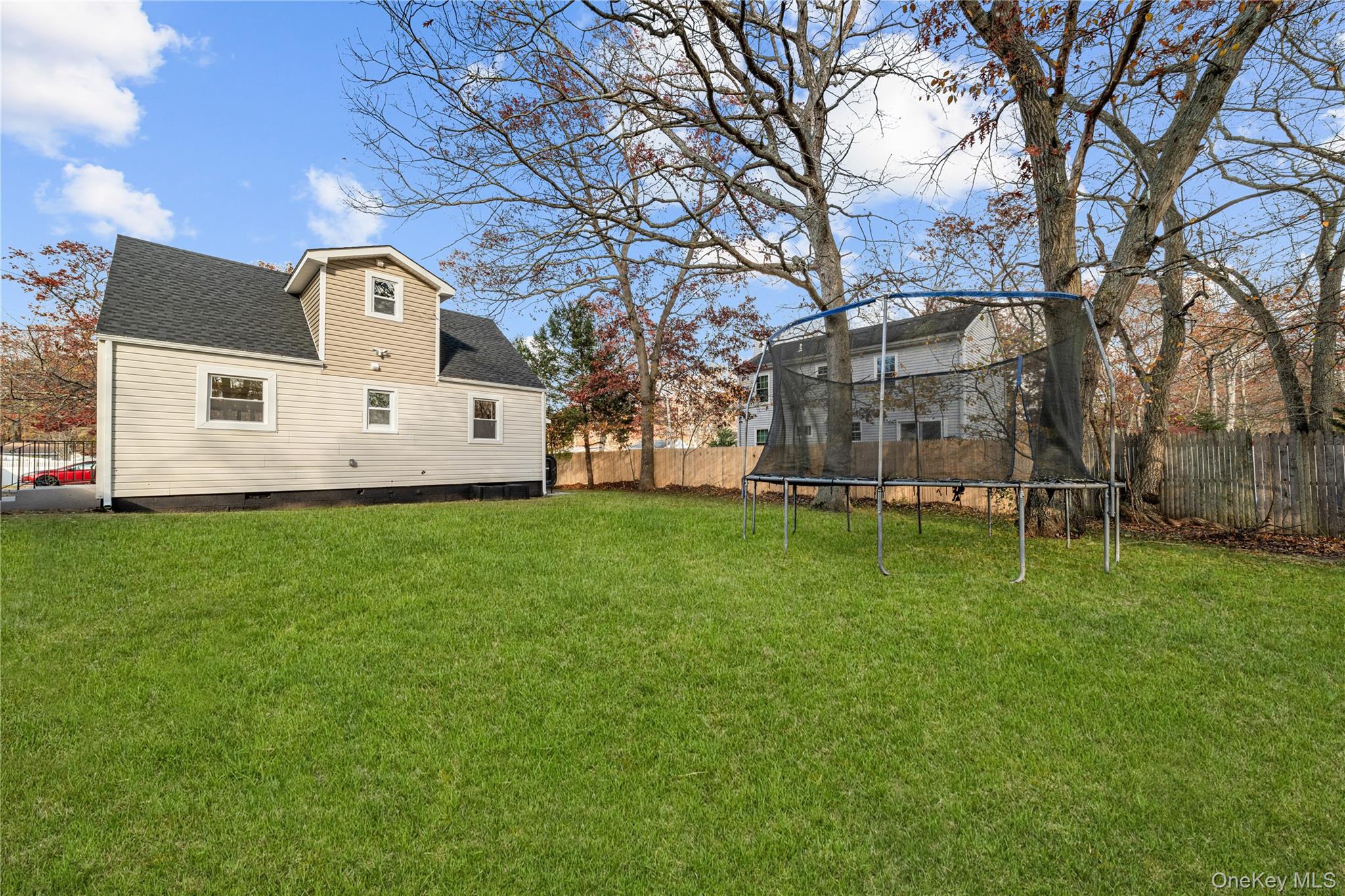 #20 photo, 78 Carr Lane, Coram , NY 11727