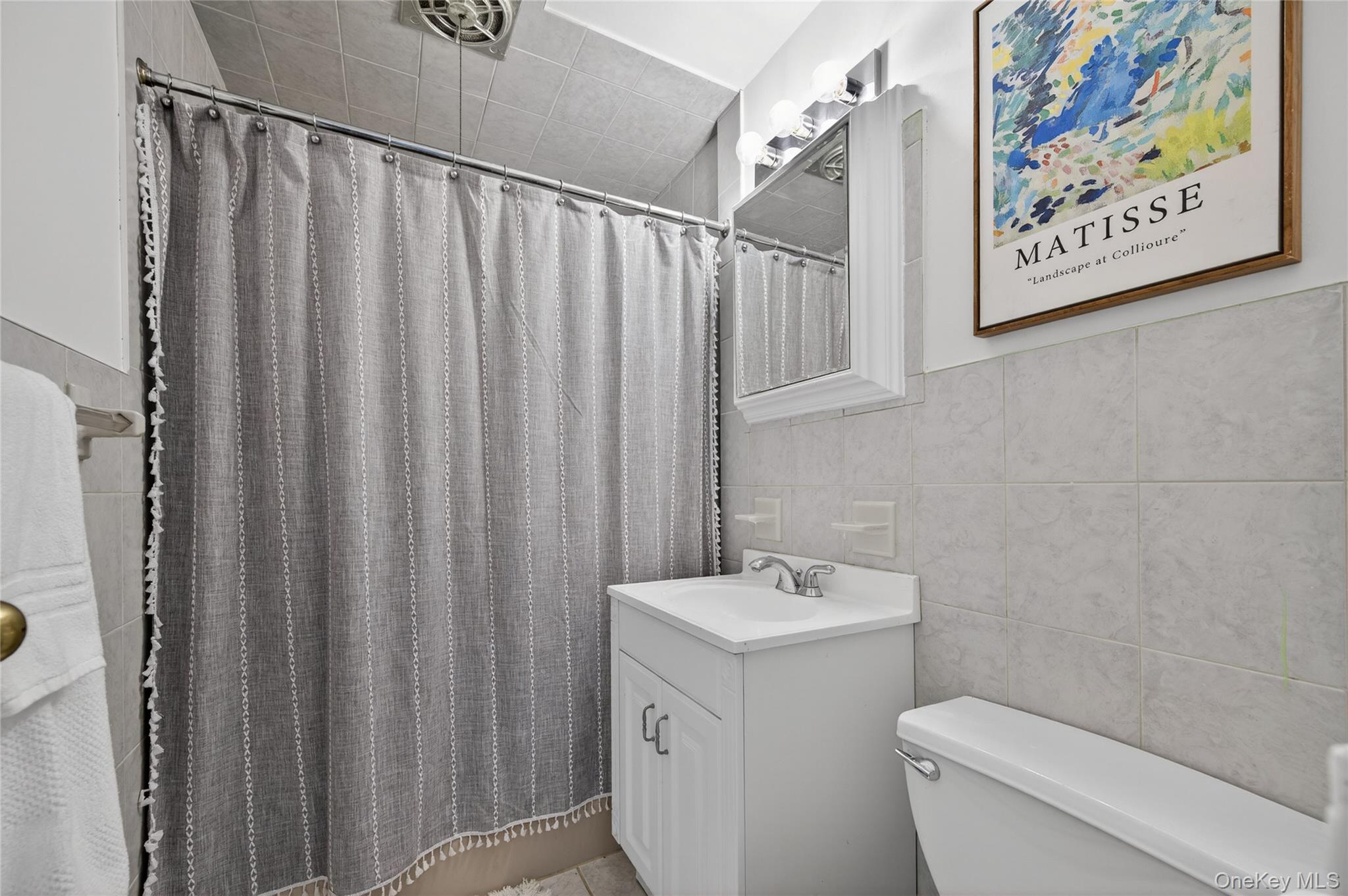 #15 photo, 1 Toms Point Lane, Port Washington , NY 11050