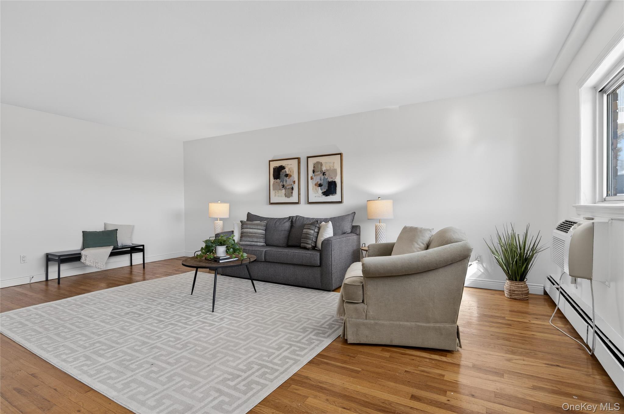 #7 photo, 1 Toms Point Lane, Port Washington , NY 11050