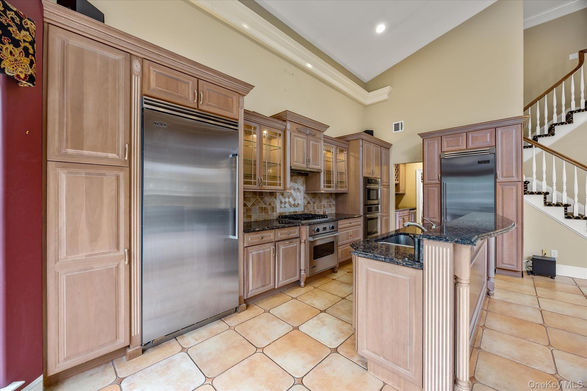 #13 photo, 209 Windwatch Drive, Hauppauge , NY 11788