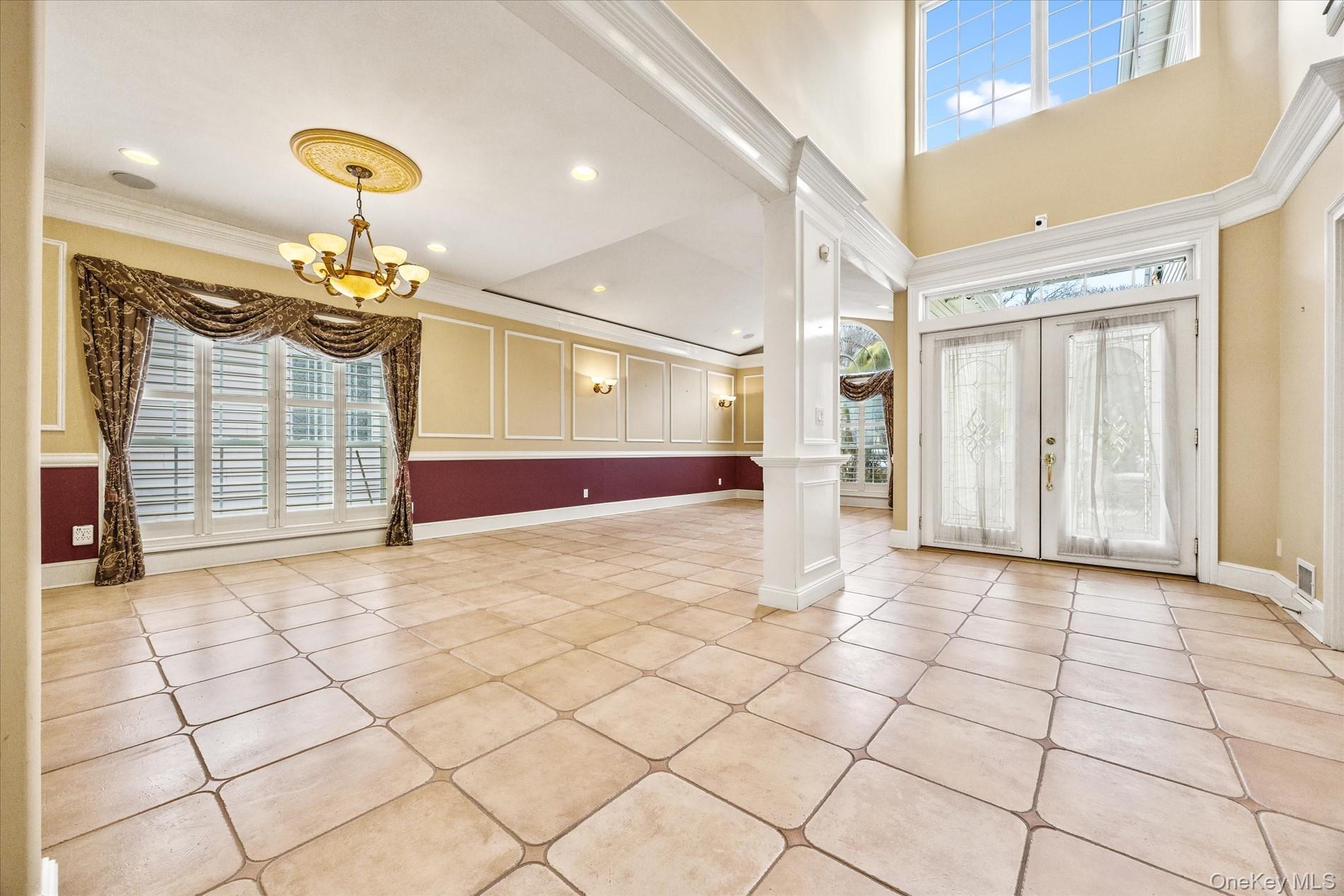 #4 photo, 209 Windwatch Drive, Hauppauge , NY 11788