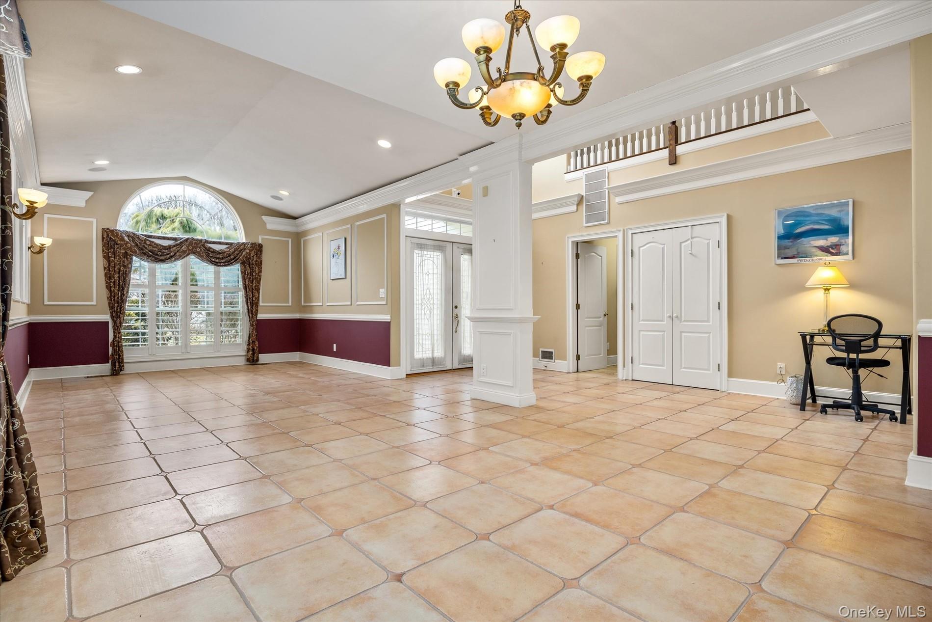 #5 photo, 209 Windwatch Drive, Hauppauge , NY 11788