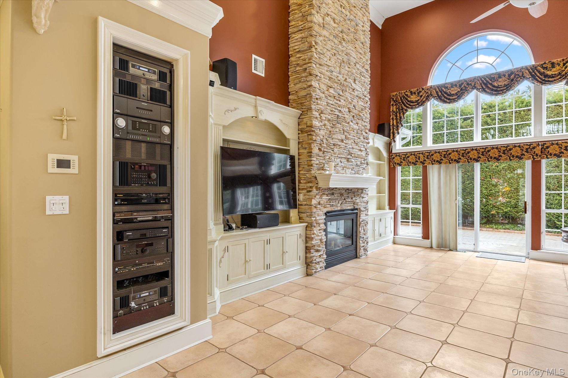 #9 photo, 209 Windwatch Drive, Hauppauge , NY 11788