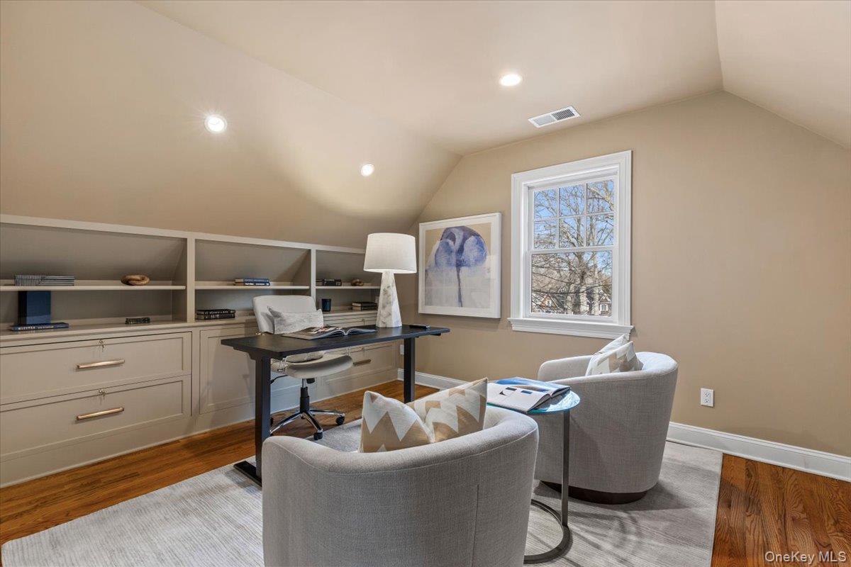 #19 photo, 10 Hickory Drive, Rye , NY 10580