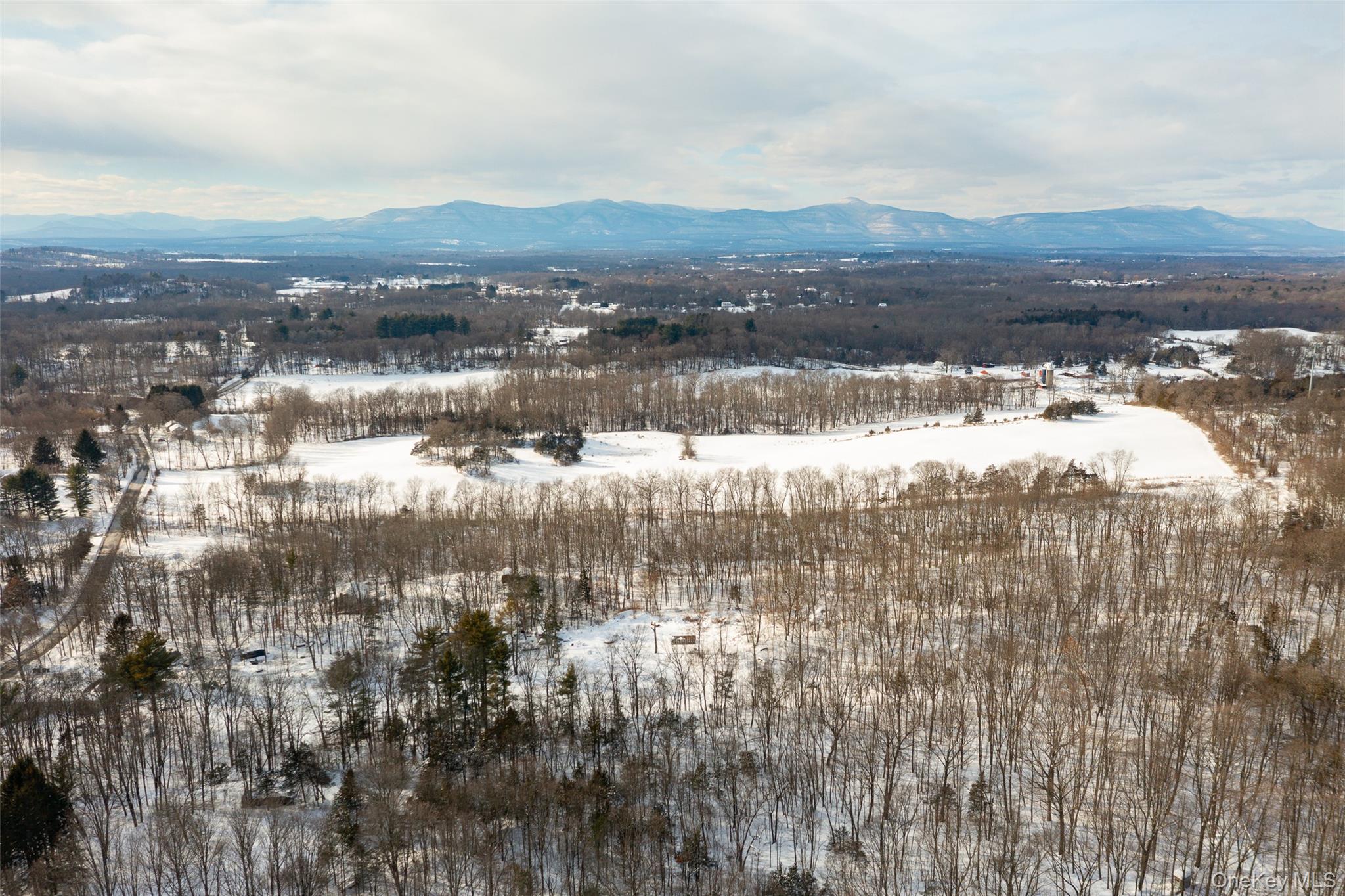 #2 photo, 207 Pleasant Vale, Tivoli , NY 12583