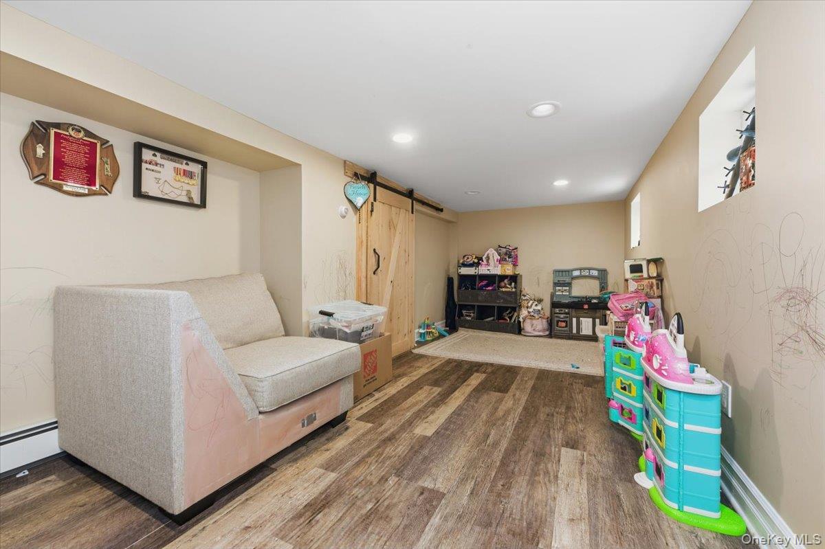 #7 photo, 24 Poplar Avenue, Бронкс ‖ Bronx , NY 10465