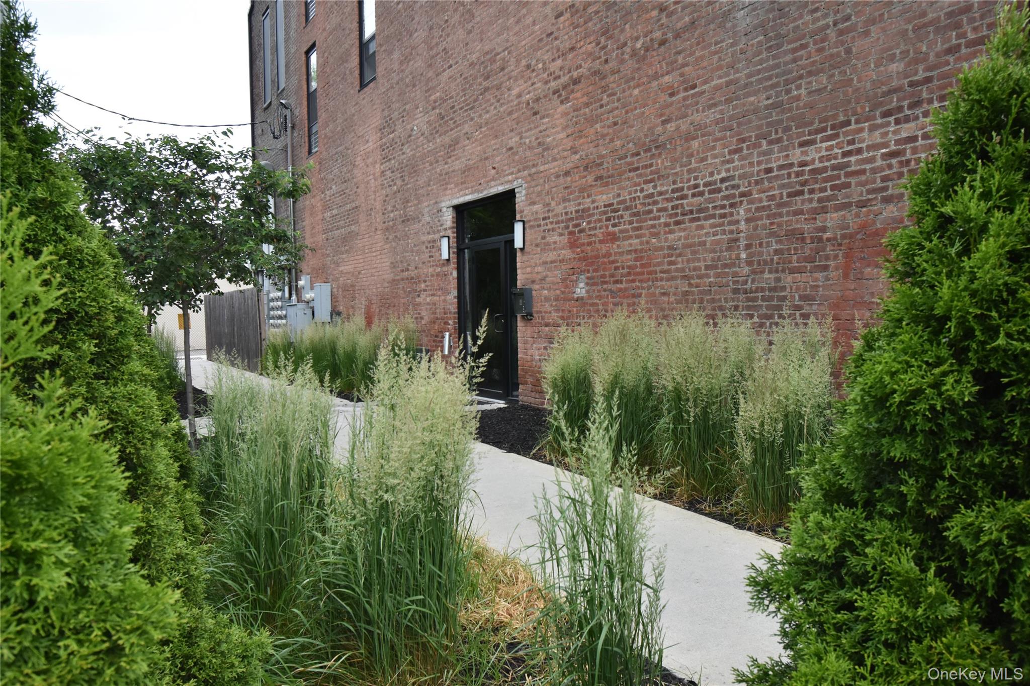 #2 photo, 35 VAN NYDECK Avenue, Beacon , NY 12508