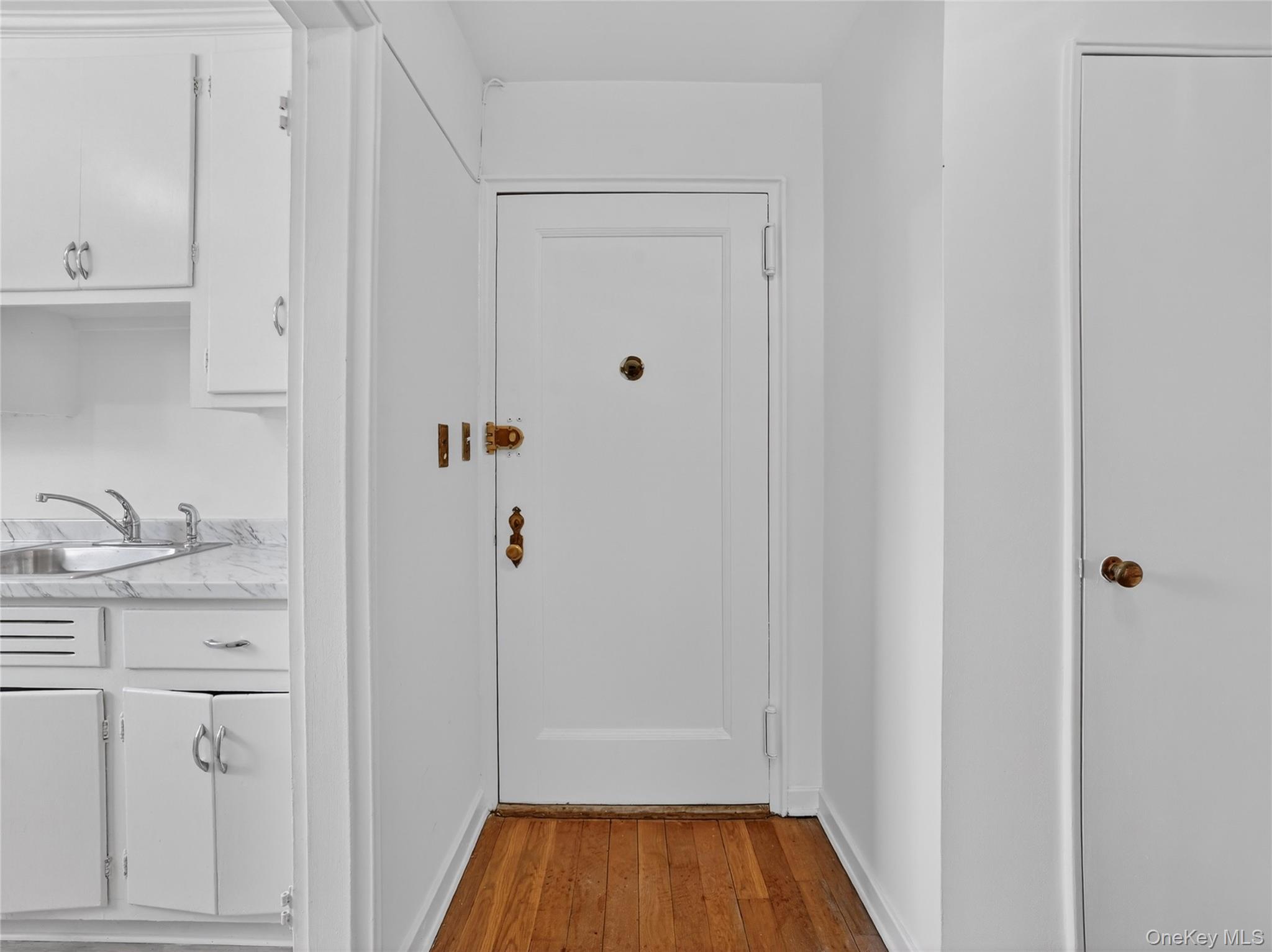 #5 photo, 751 N Broadway, Hastings-on-Hudson , NY 10706