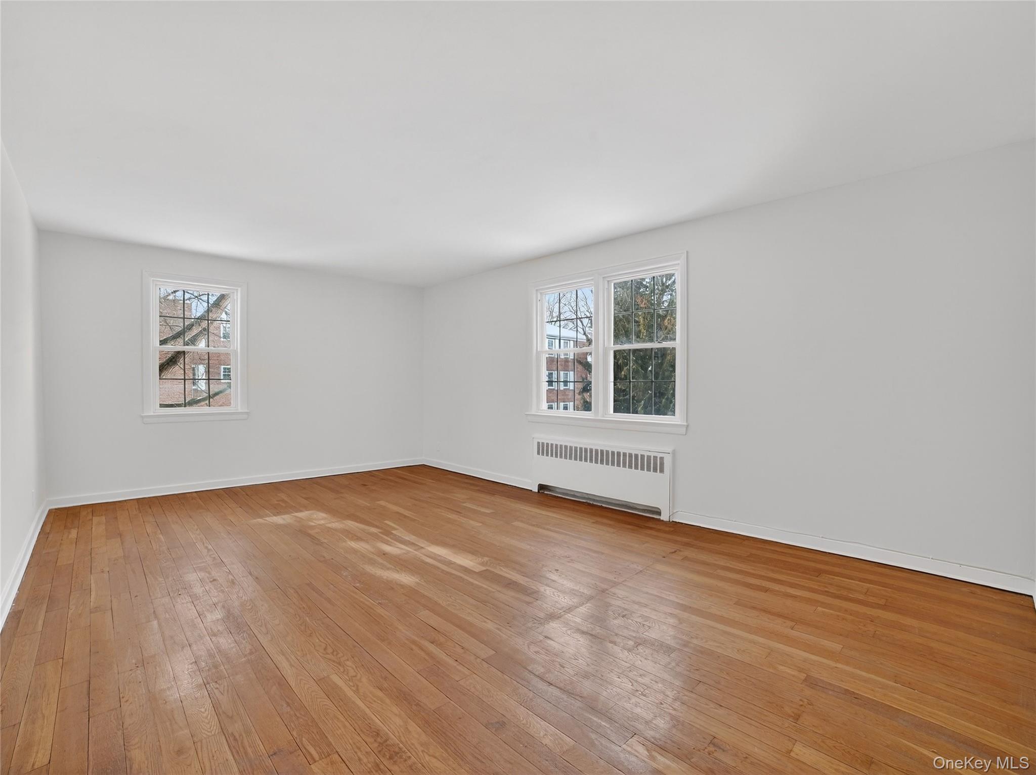 #8 photo, 751 N Broadway, Hastings-on-Hudson , NY 10706