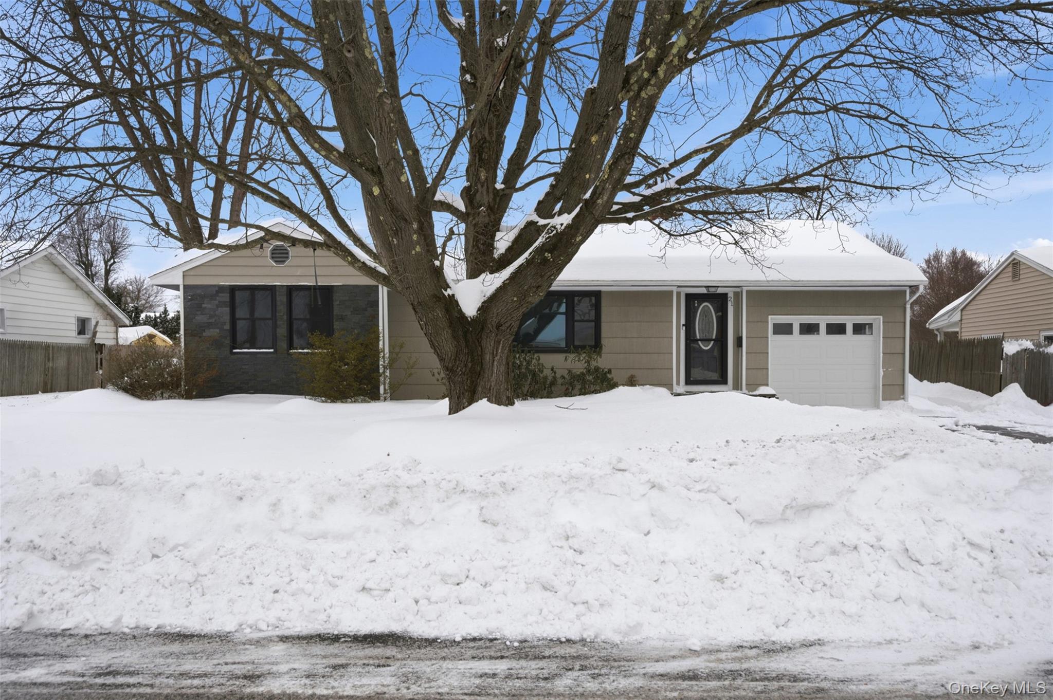 #2 photo, 21 Edith Avenue, Saugerties , NY 12477