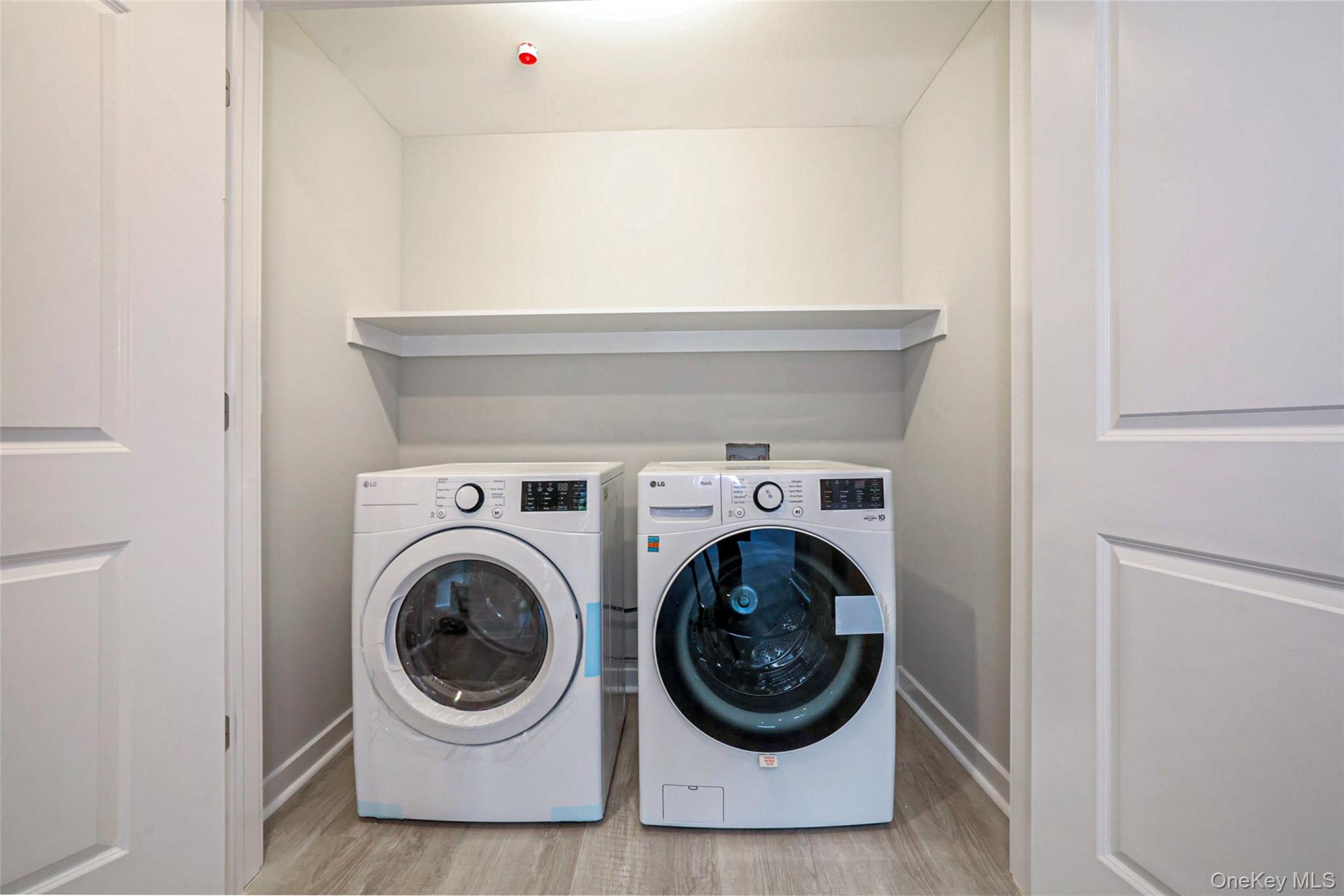 #13 photo, 500 Commerce Street, Hawthorne , NY 10532