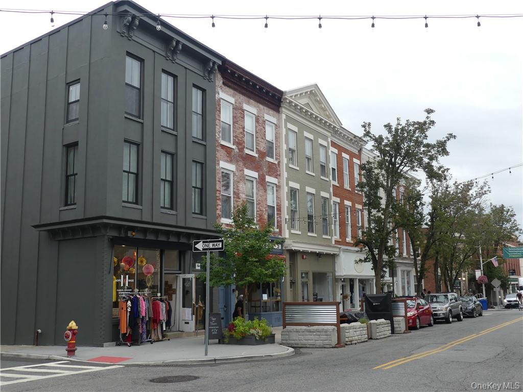 #17 photo, 19 N Broadway, Nyack , NY 10960