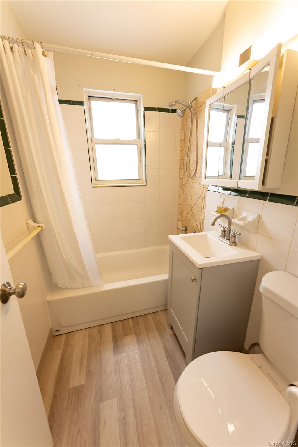 #7 photo, 33 B E Grand Street, Fleetwood , NY 10552