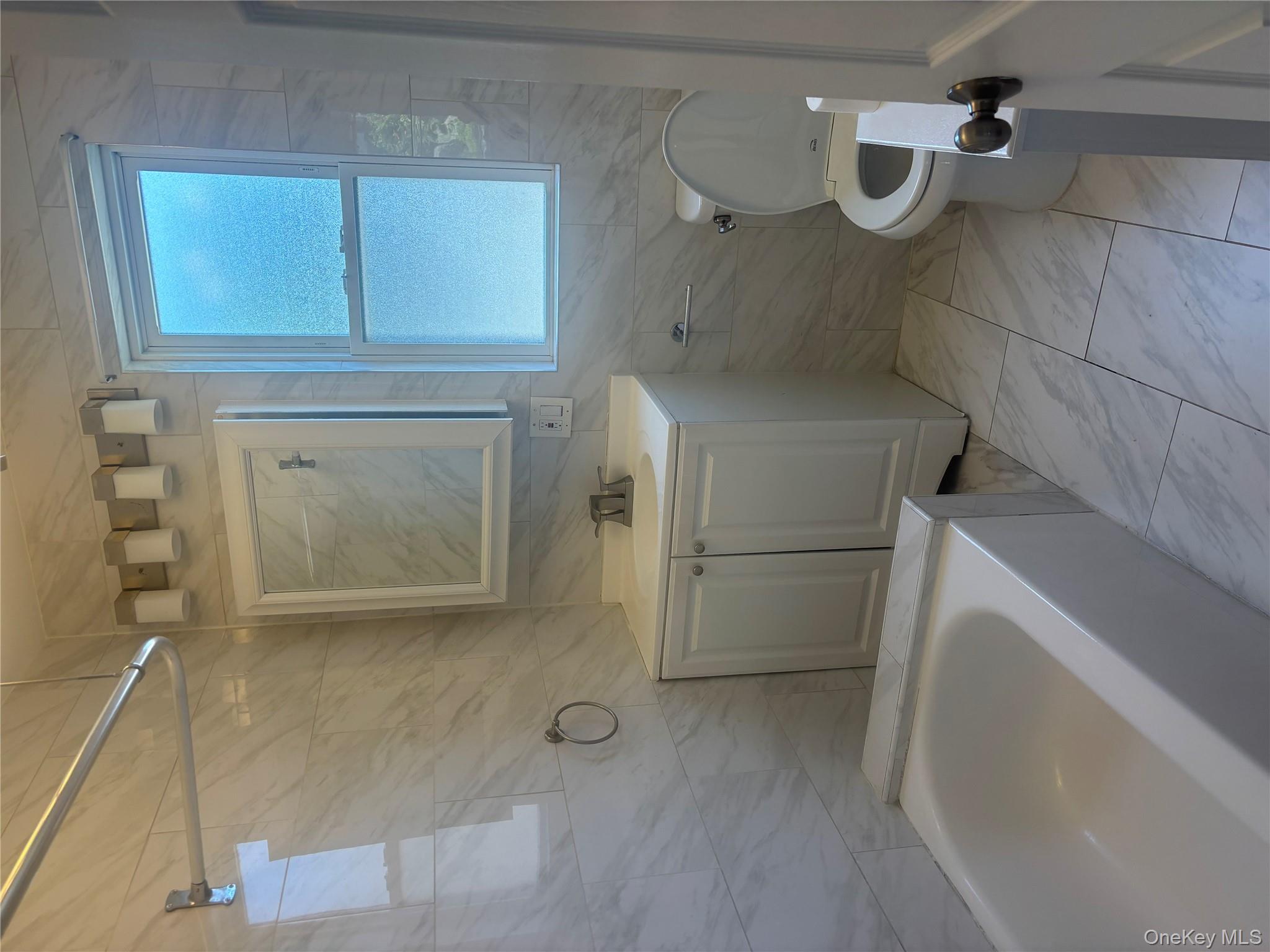 #4 photo, 174 Sedgwick Avenue, Yonkers , NY 10705