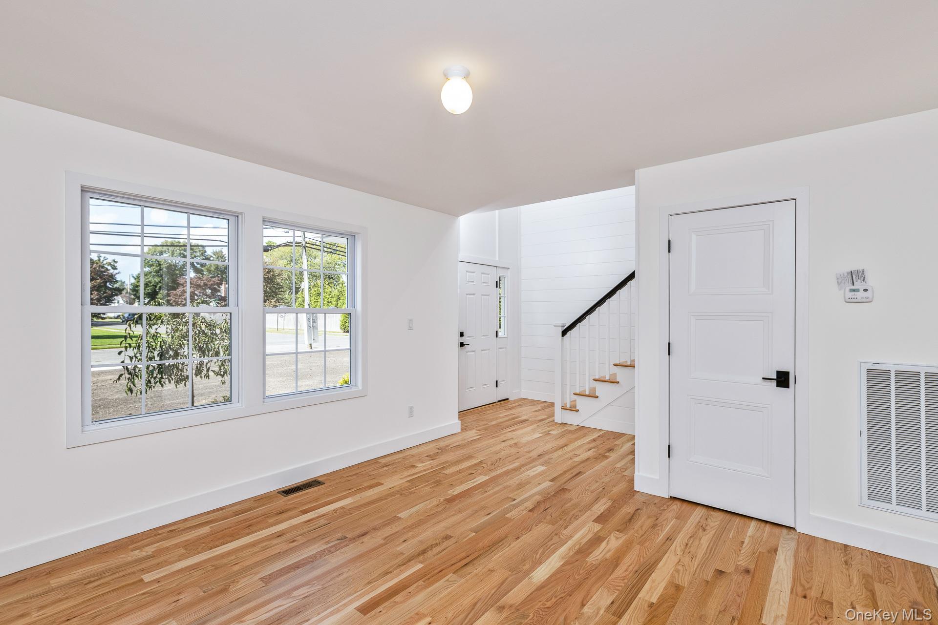 #8 photo, 92 Park Street, Blue Point , NY 11715