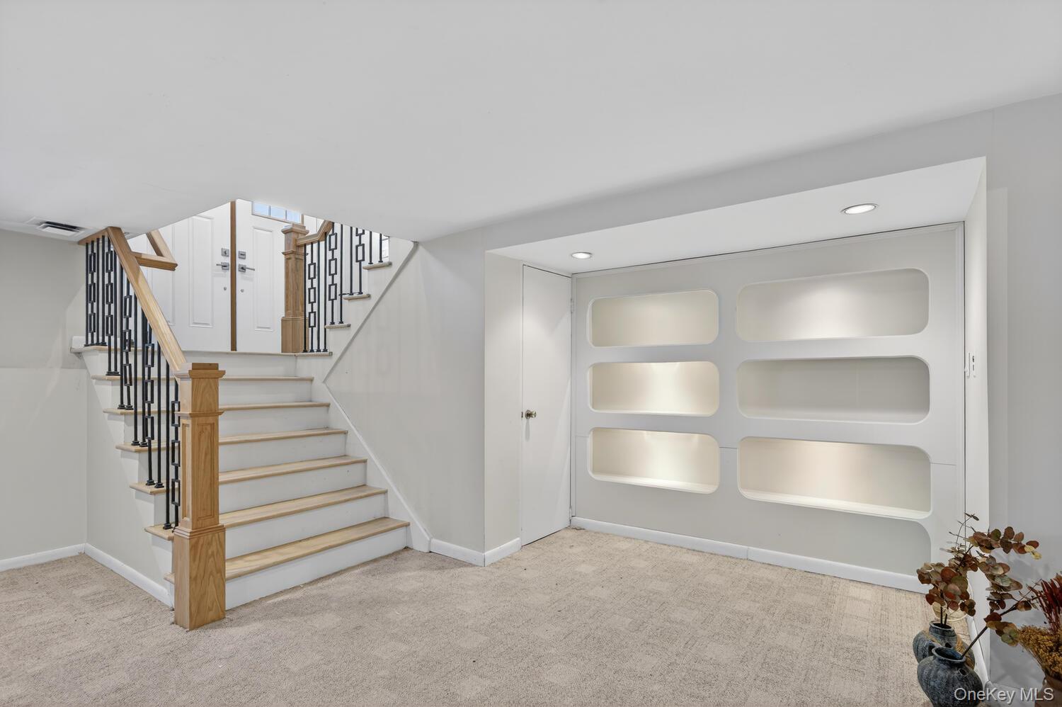 #14 photo, 10 Whitlock Street, ناسو Plainview , NY 11803