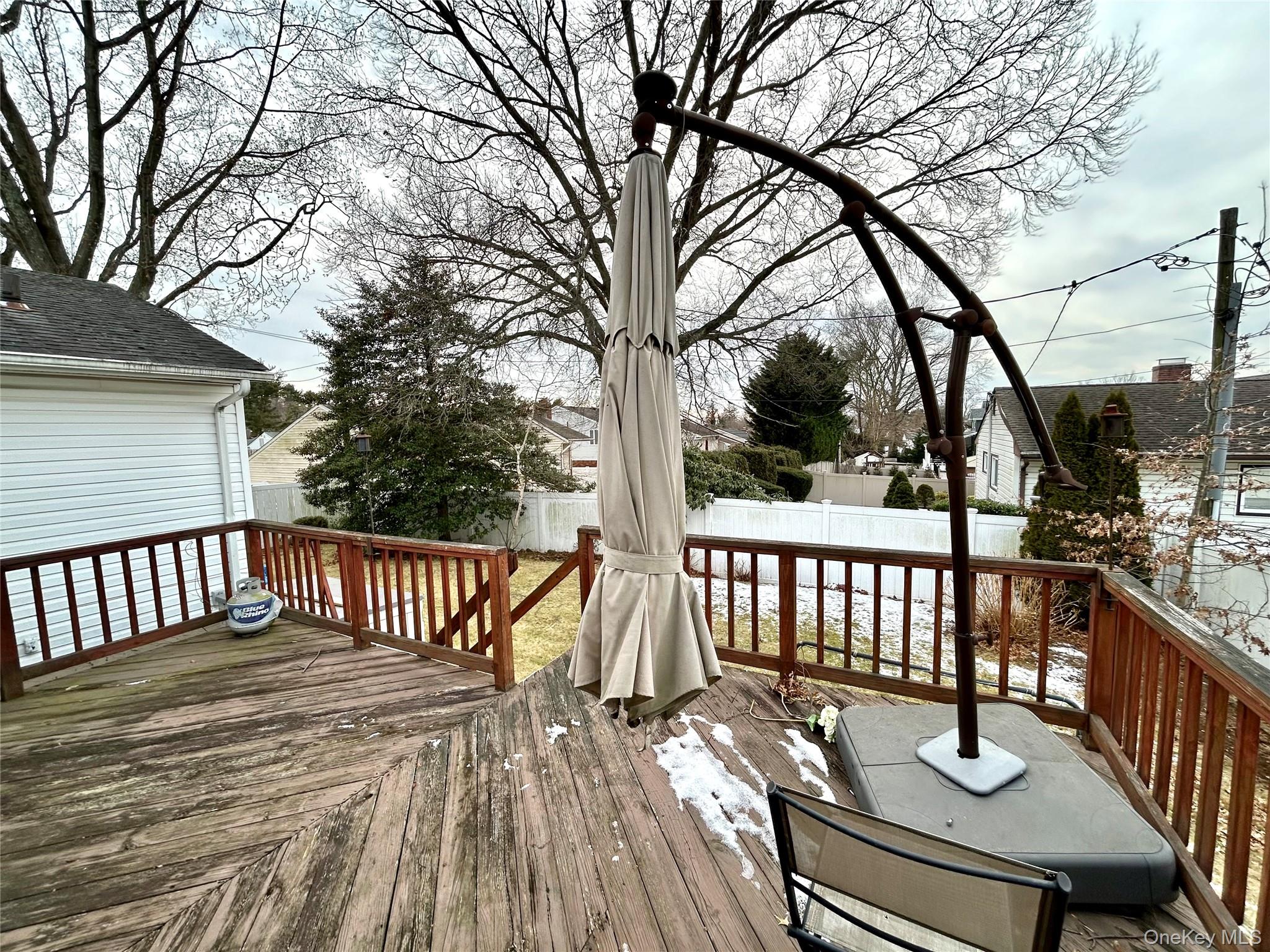 #19 photo, 10 Whitlock Street, ناسو Plainview , NY 11803