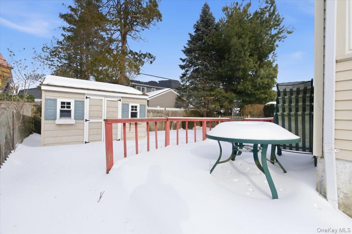 #19 photo, 21 Chestnut Street, Massapequa , NY 11758