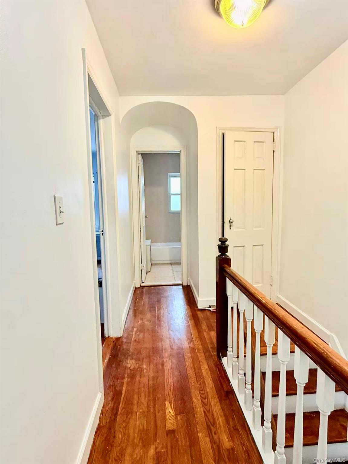 #12 photo, 60-46 83rd Place, Middle Village , NY 11379