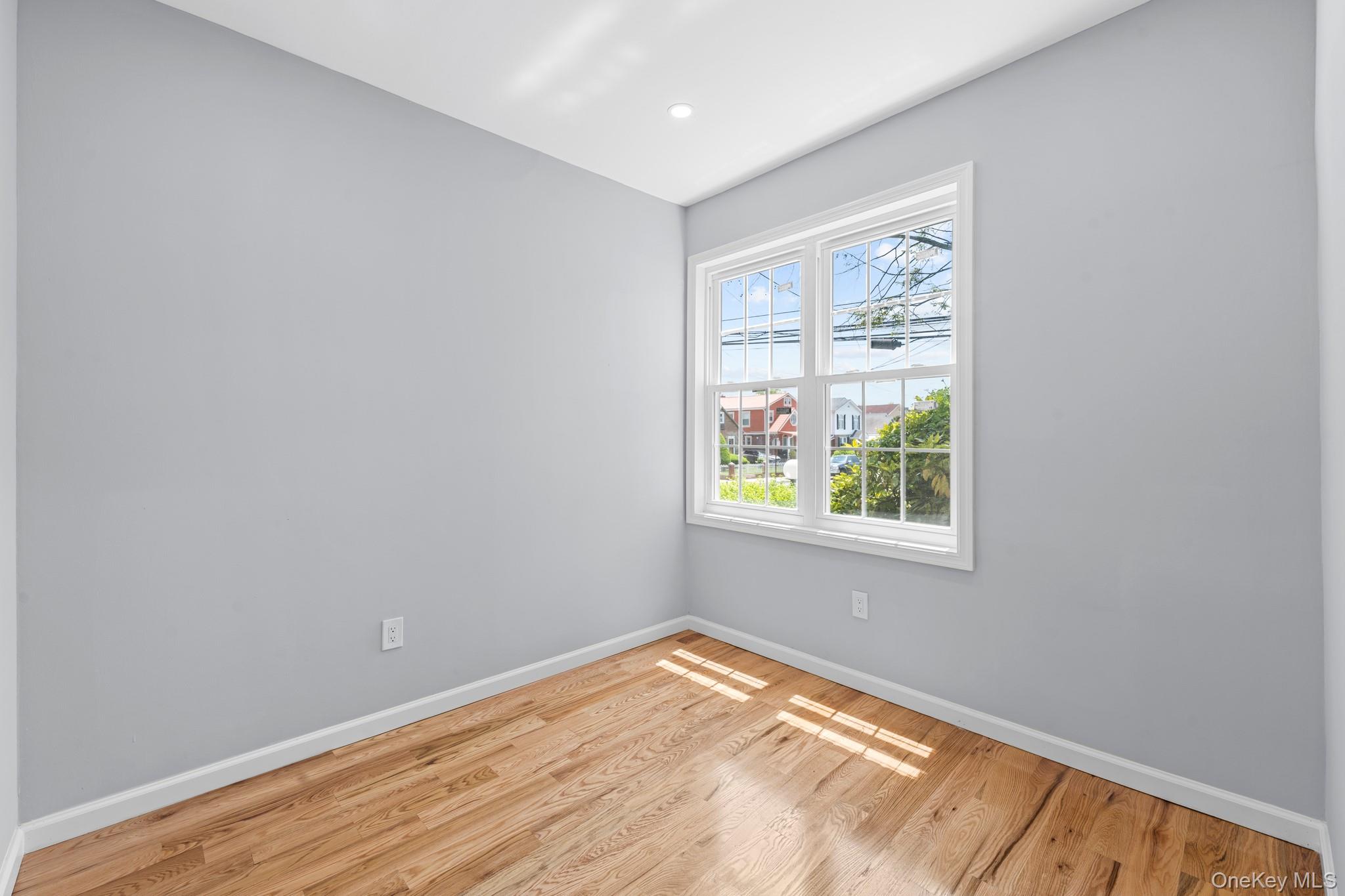 #9 photo, 21739 114th Road, Cambria Heights , NY 11411