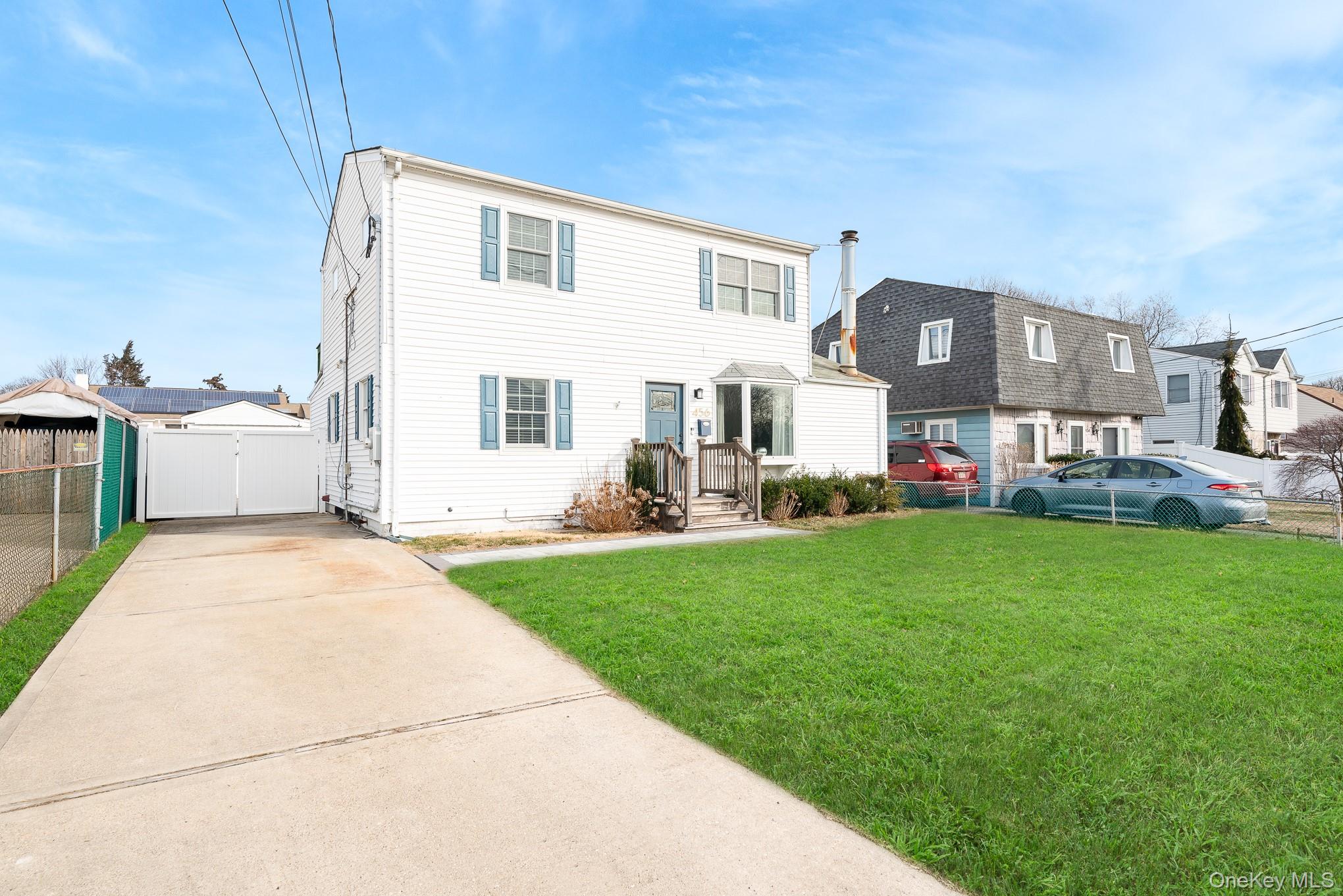 #3 photo, 456 48th Street, Lindenhurst , NY 11757