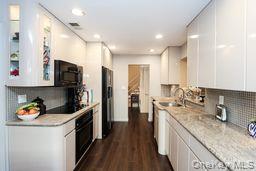 #5 photo, 3526 Daniel Crescent, Baldwin Harbor , NY 11510