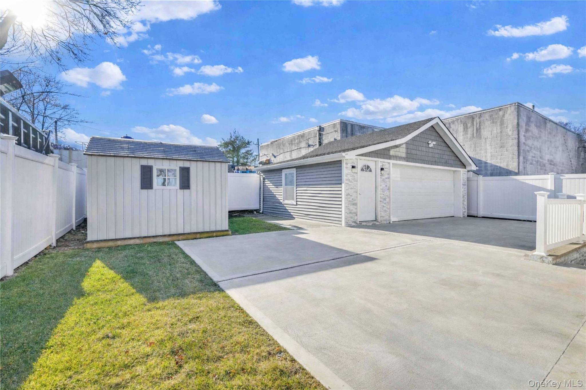 #13 photo, 24 Jefferson Avenue, Roosevelt , NY 11575