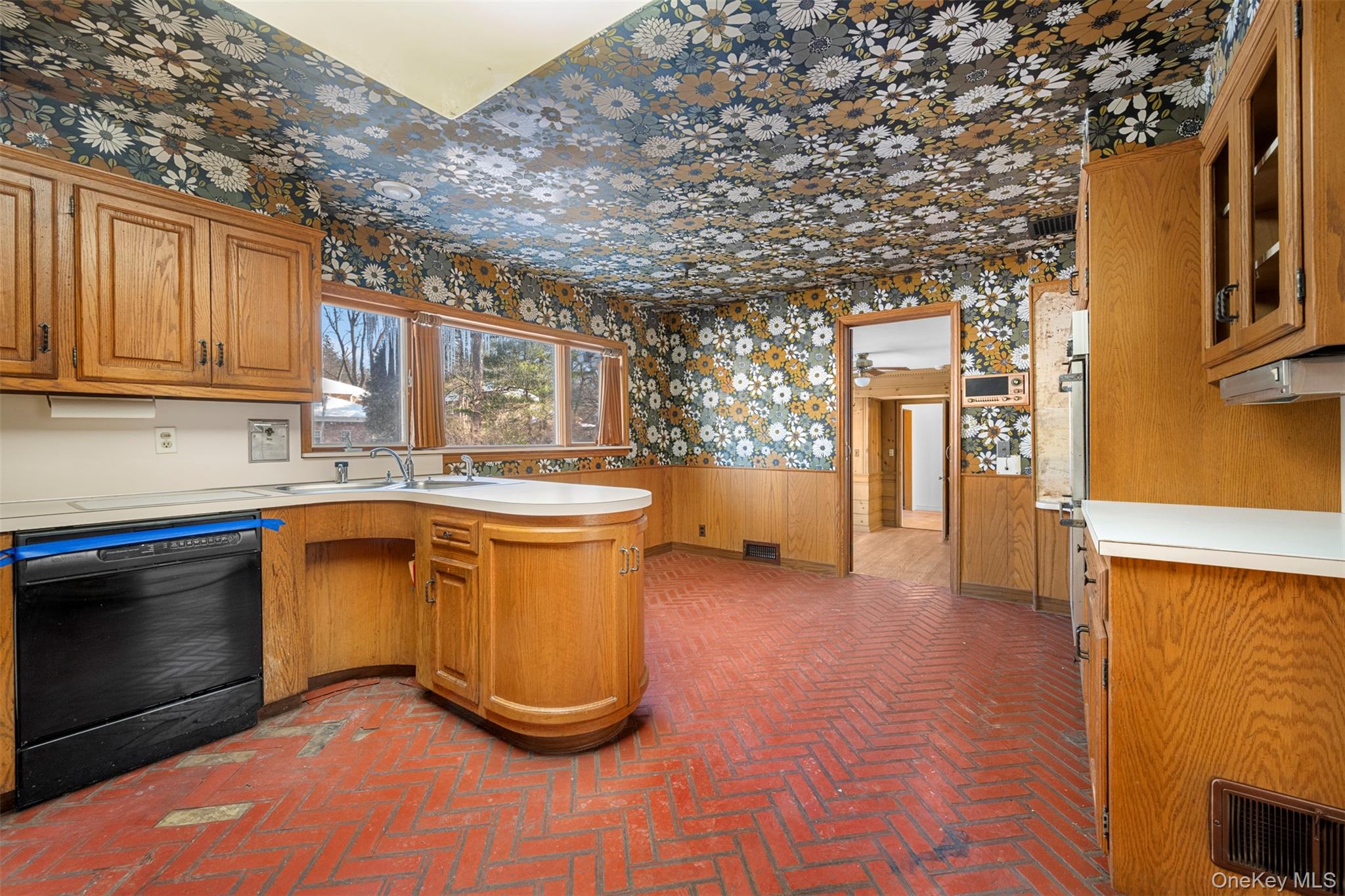 #14 photo, 66 Deepdale Drive, Great Neck , NY 11021