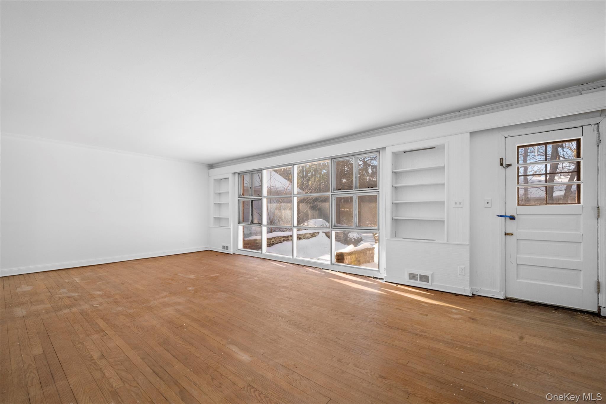 #5 photo, 66 Deepdale Drive, Great Neck , NY 11021