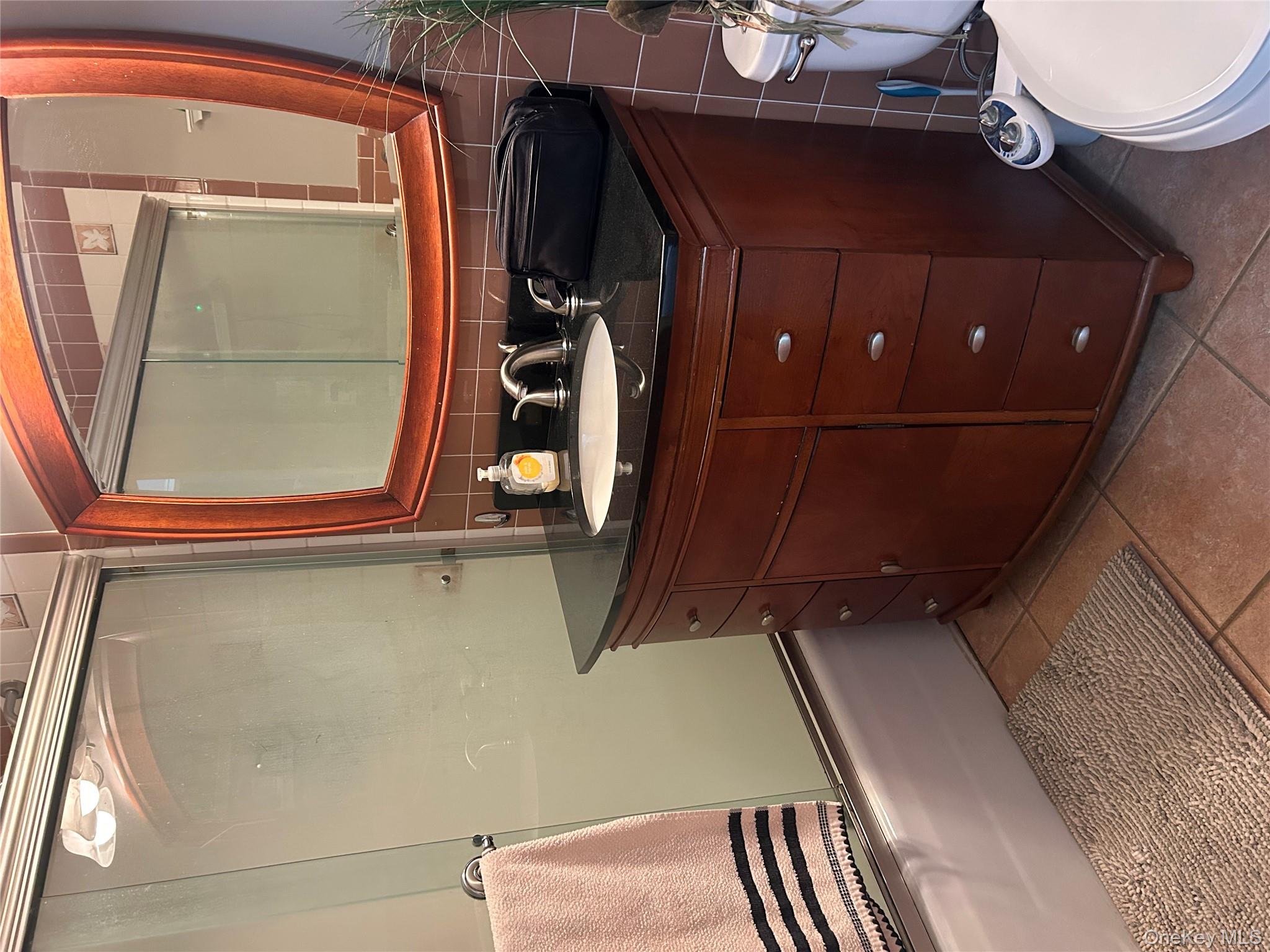 #8 photo, 3110 Wilshire Lane, מחוז סאפוק Oakdale , NY 11769