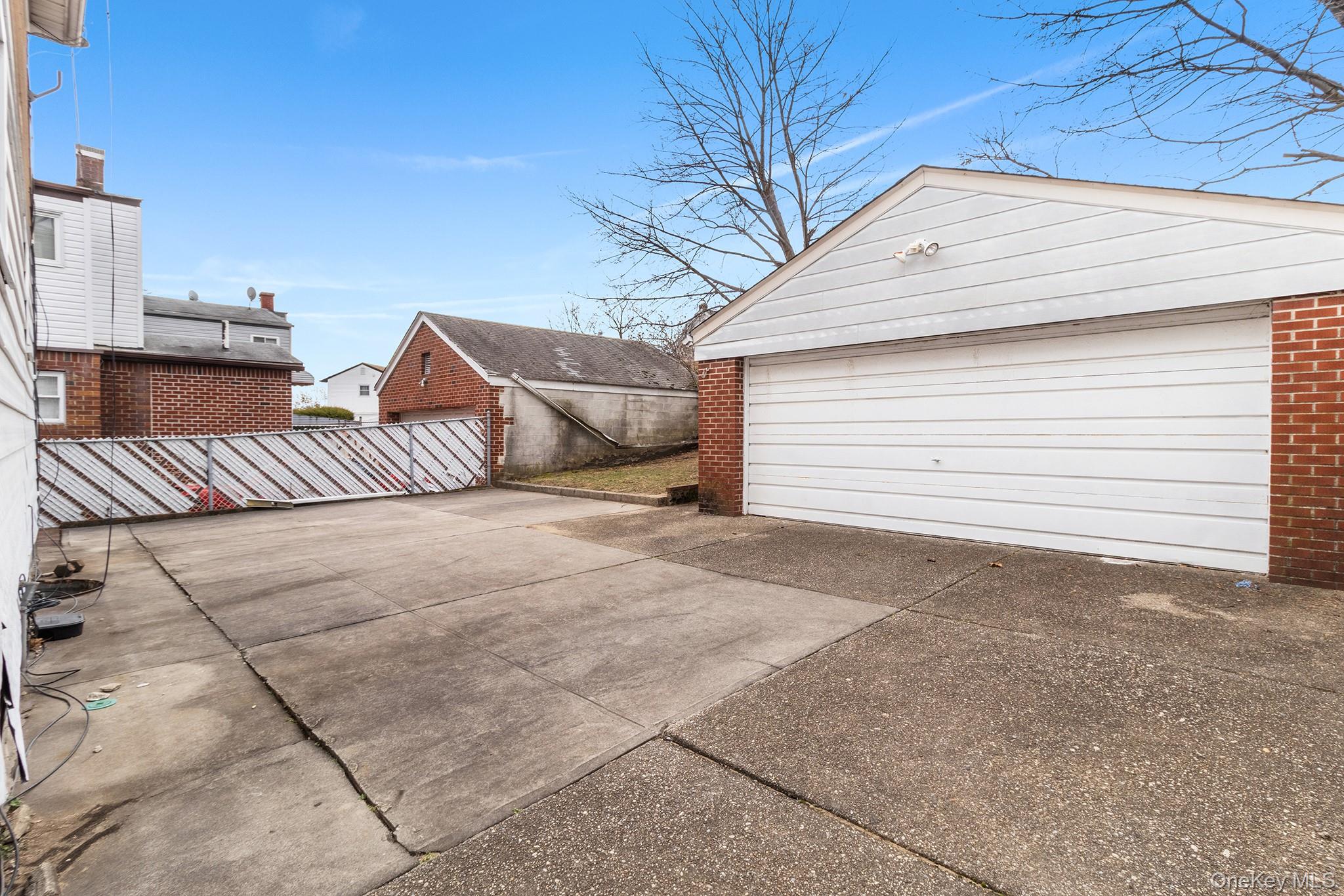 #14 photo, 11916 204th Street, Saint Albans , NY 11412