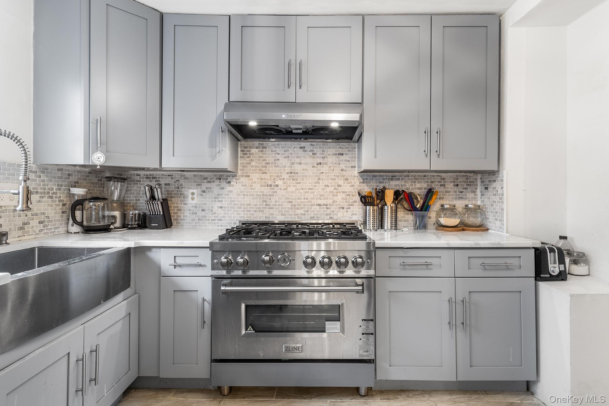 #7 photo, 11916 204th Street, Saint Albans , NY 11412