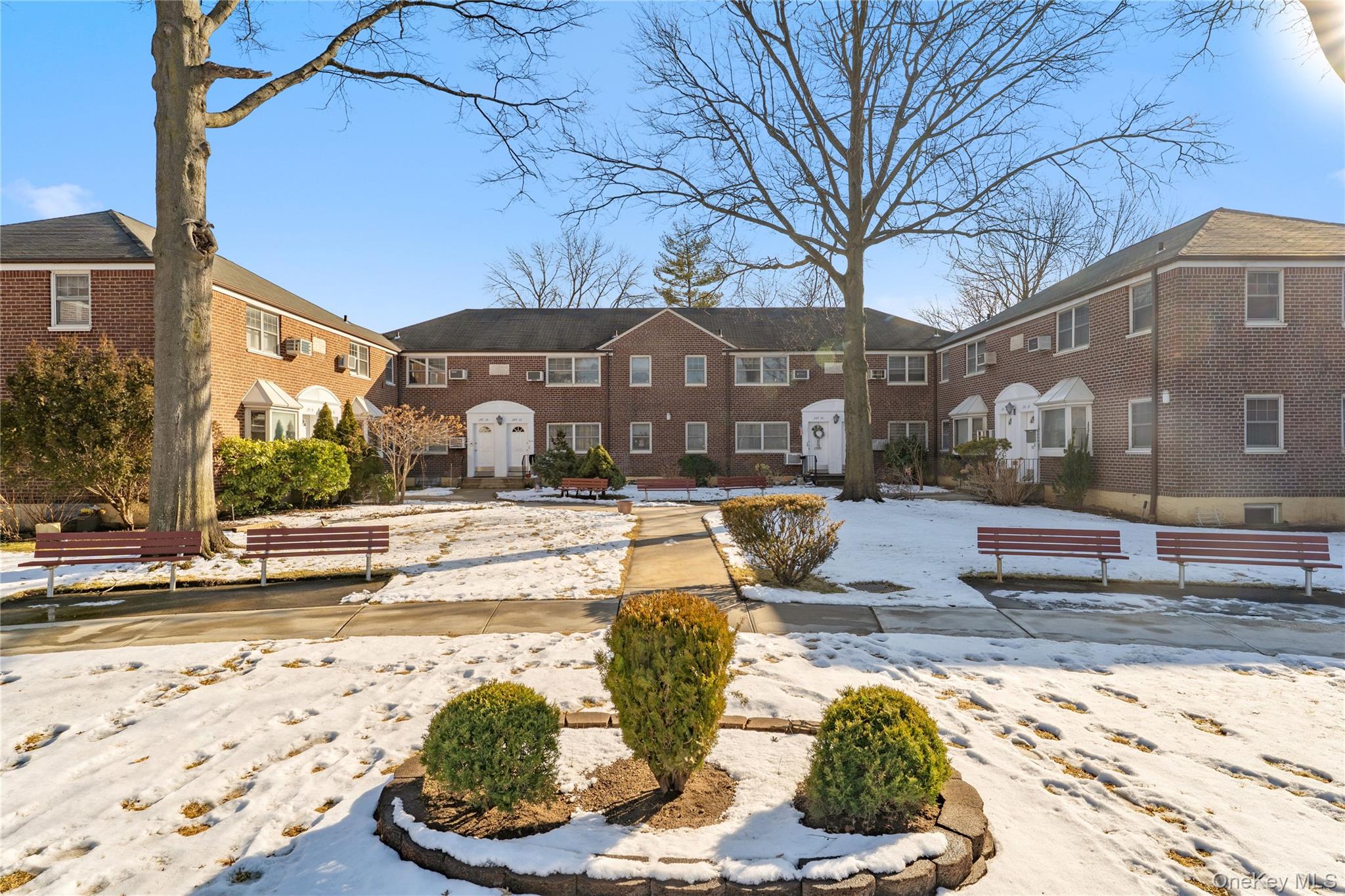 #15 photo, 249-36 63rd Avenue, Little Neck , NY 11362