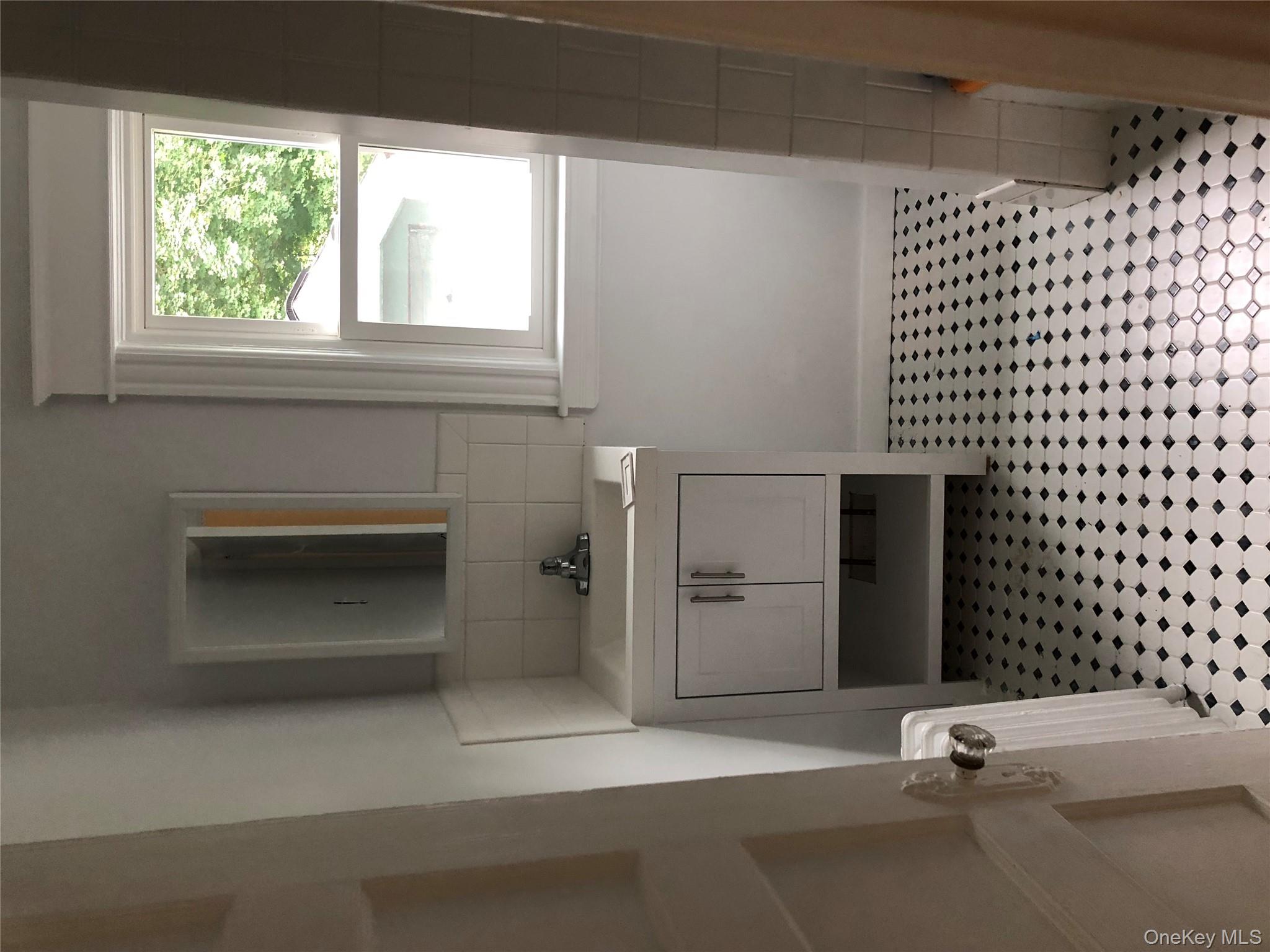 #6 photo, 227 Washington Avenue, Pleasantville , NY 10570