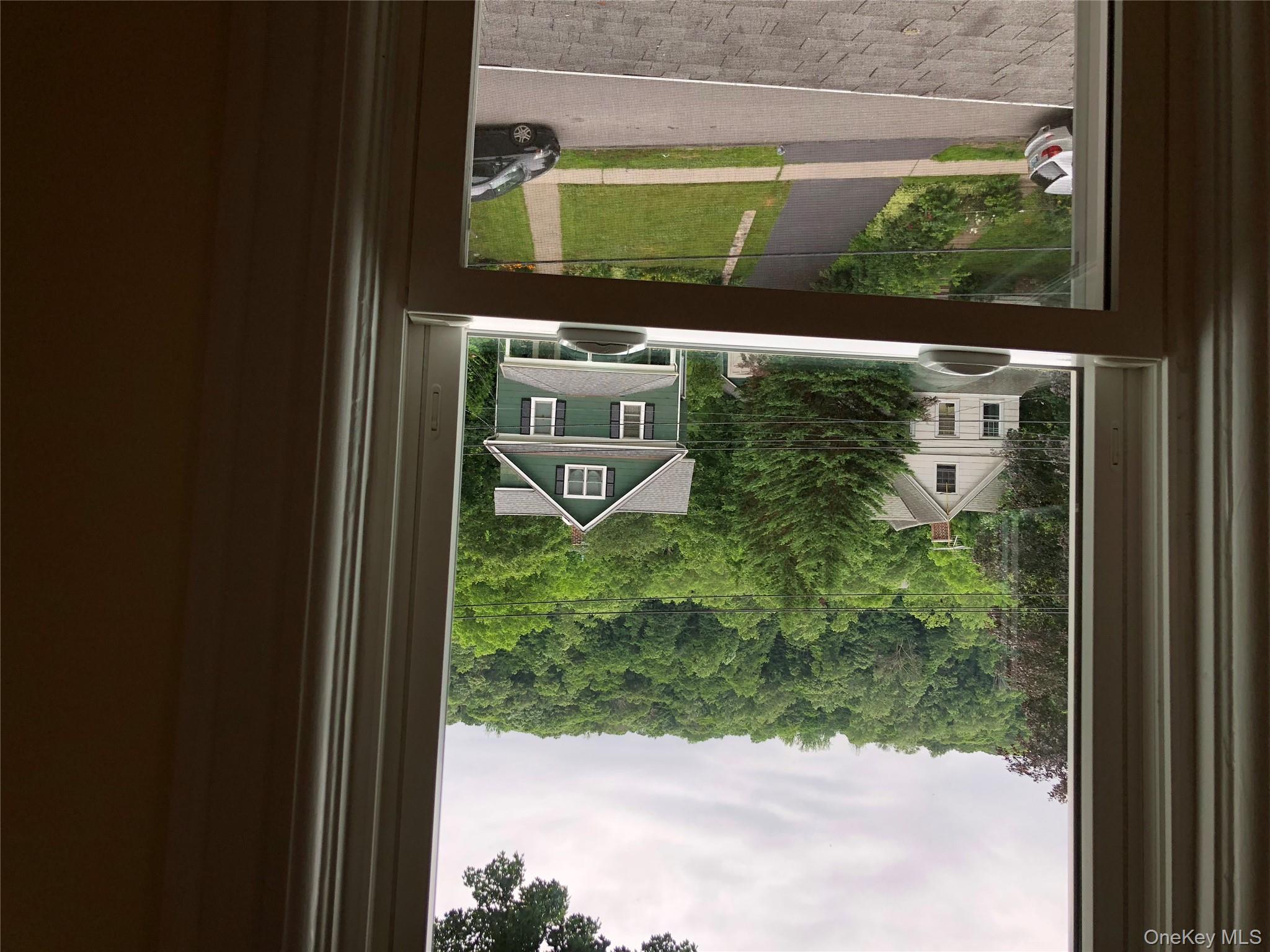 #8 photo, 227 Washington Avenue, Pleasantville , NY 10570