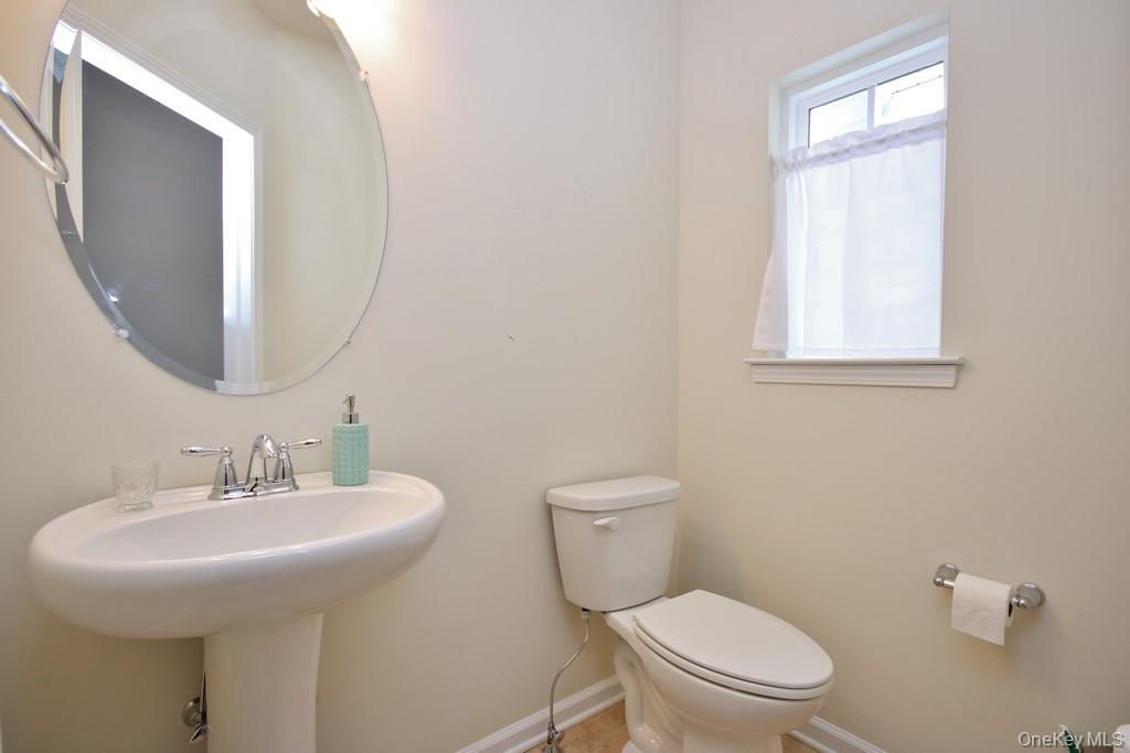 #9 photo, 18 Wheeler Court, Carmel , NY 10512