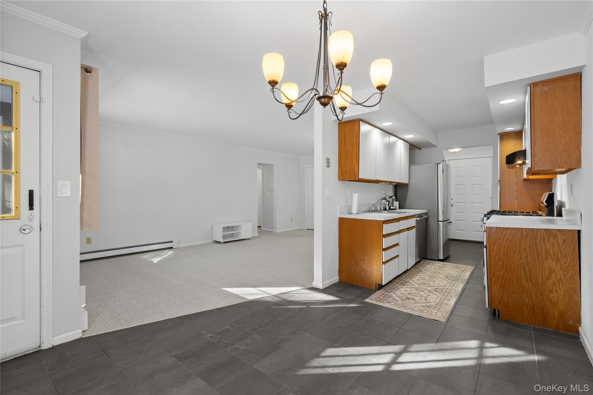 #3 photo, 113 Foxwood Circle, Mount Kisco , NY 10549