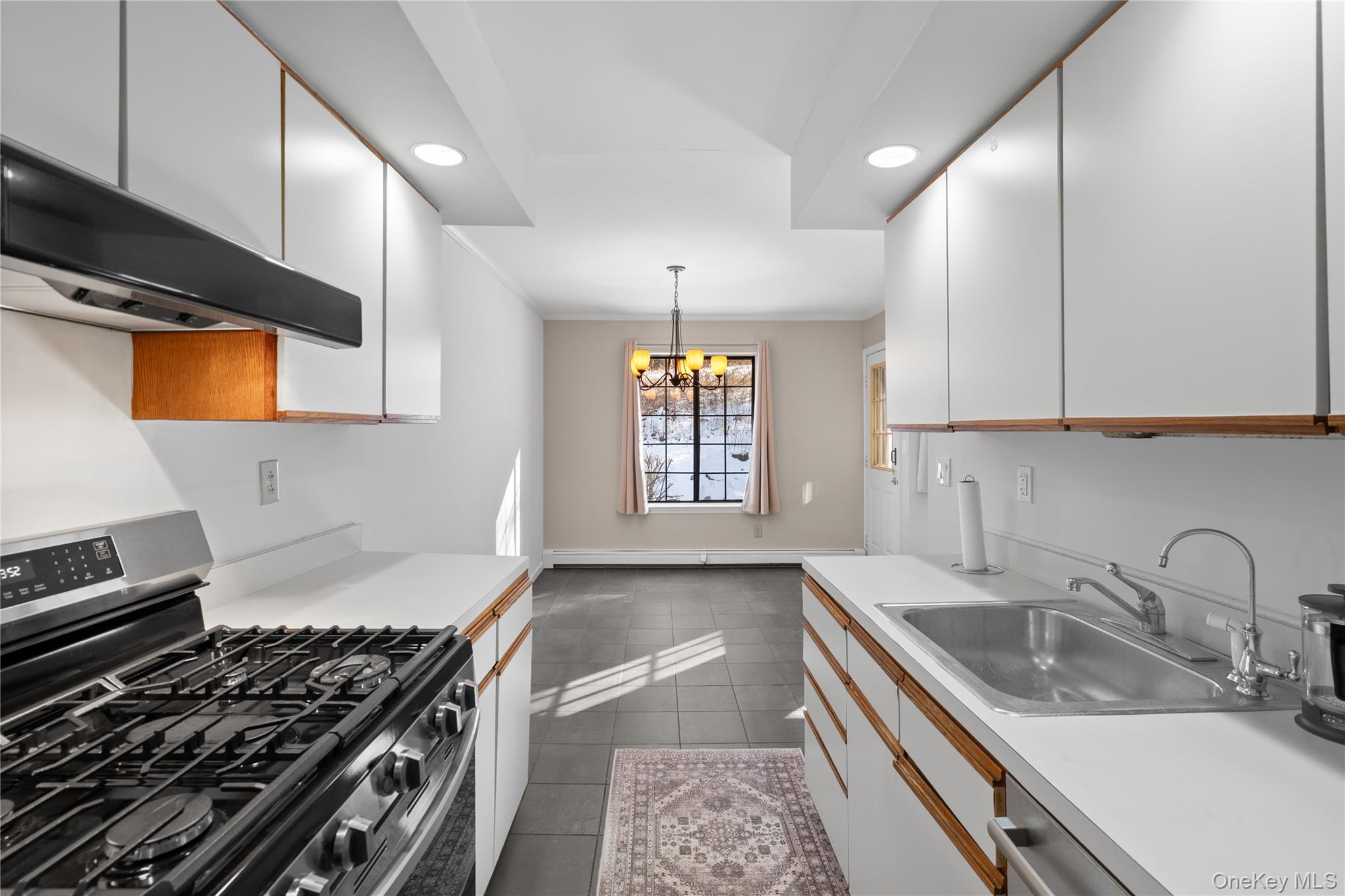 #5 photo, 113 Foxwood Circle, Mount Kisco , NY 10549