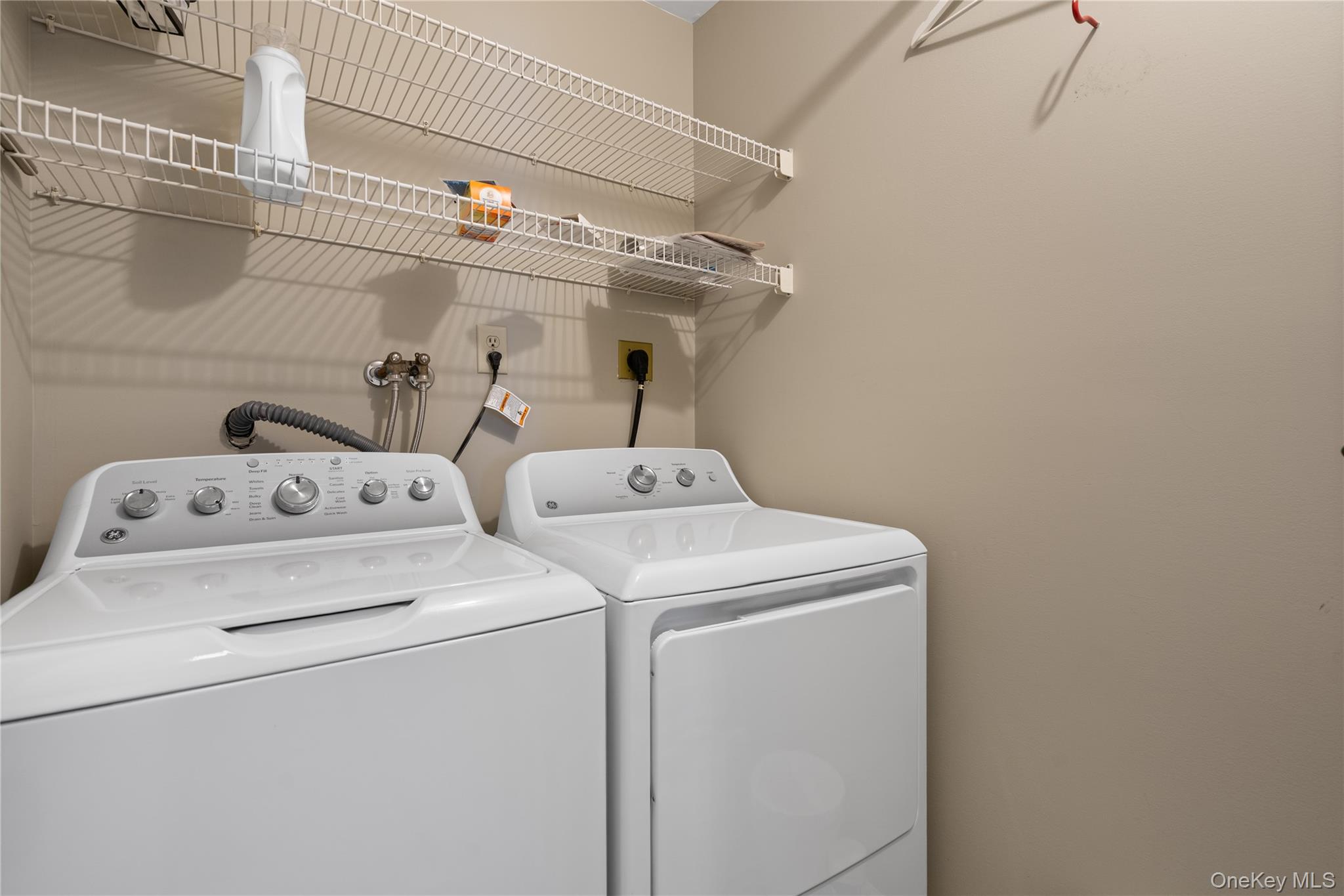 #9 photo, 113 Foxwood Circle, Mount Kisco , NY 10549