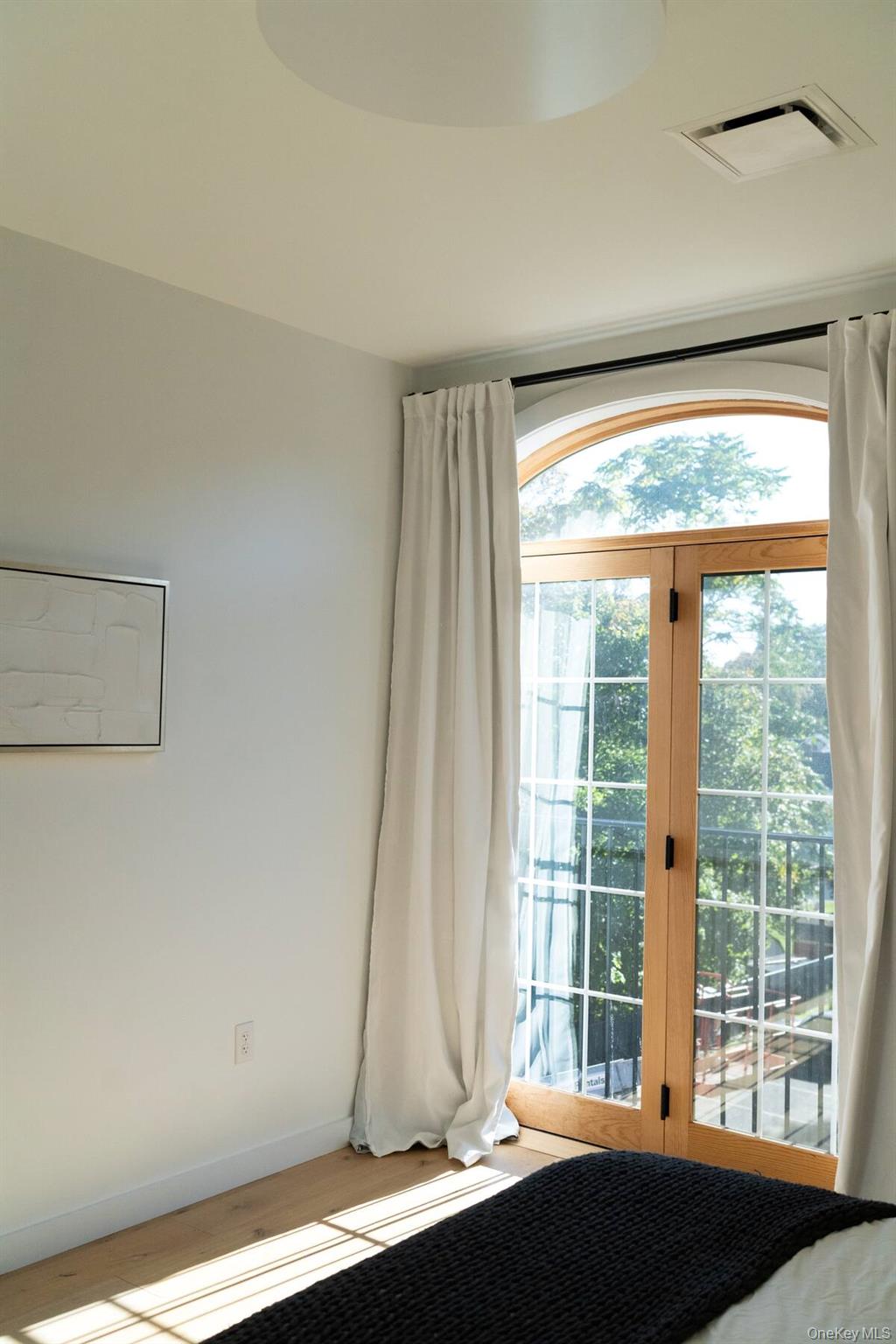 #13 photo, 249 Main Street, Beacon , NY 12508