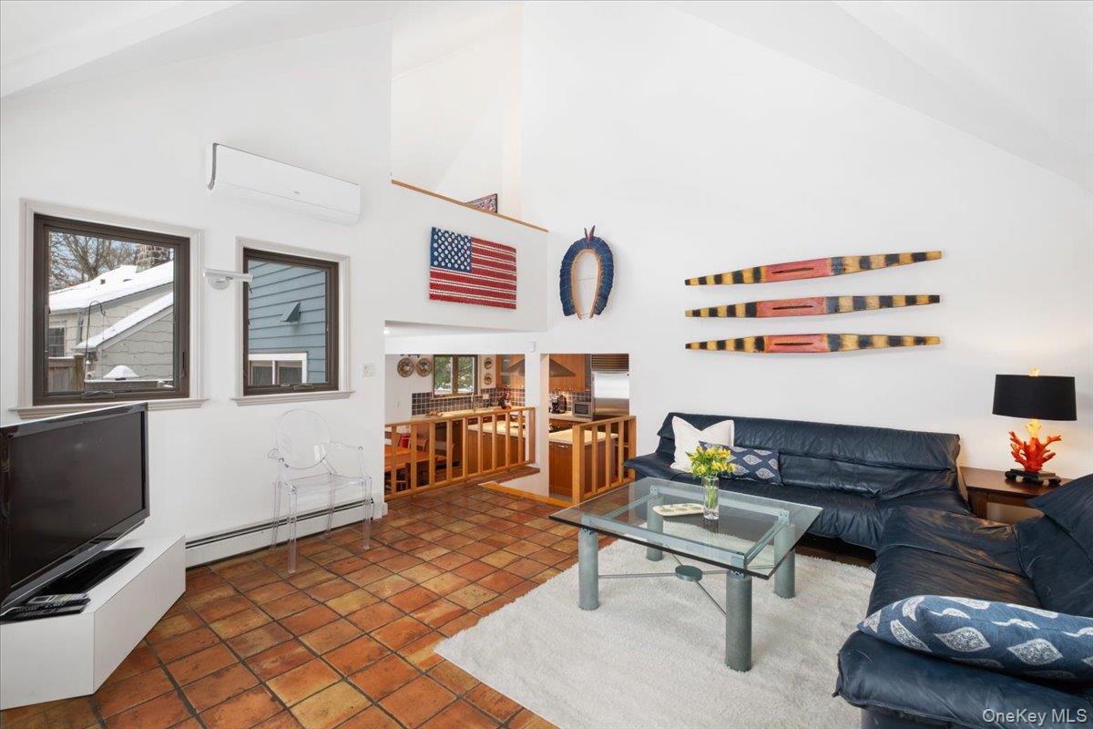 #14 photo, 36 Stoneyside Drive, Larchmont , NY 10538