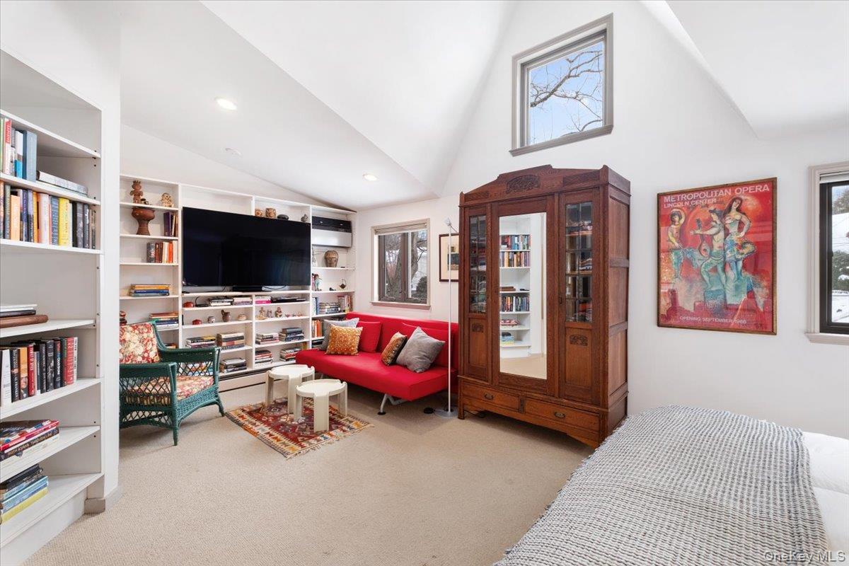 #20 photo, 36 Stoneyside Drive, Larchmont , NY 10538