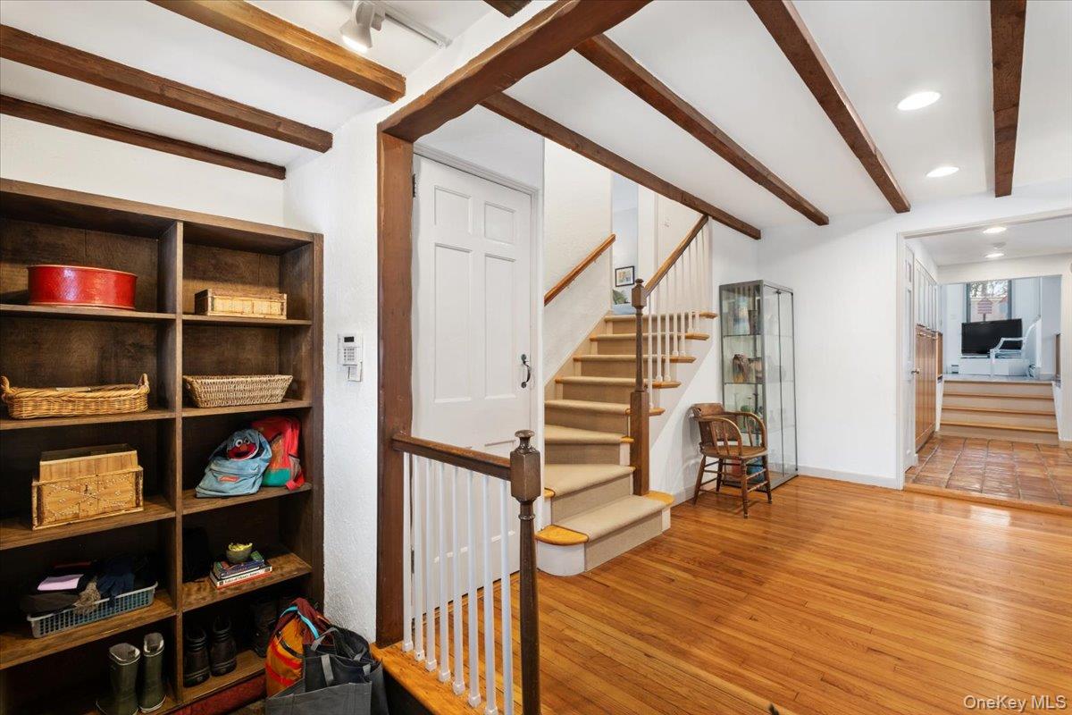 #4 photo, 36 Stoneyside Drive, Larchmont , NY 10538