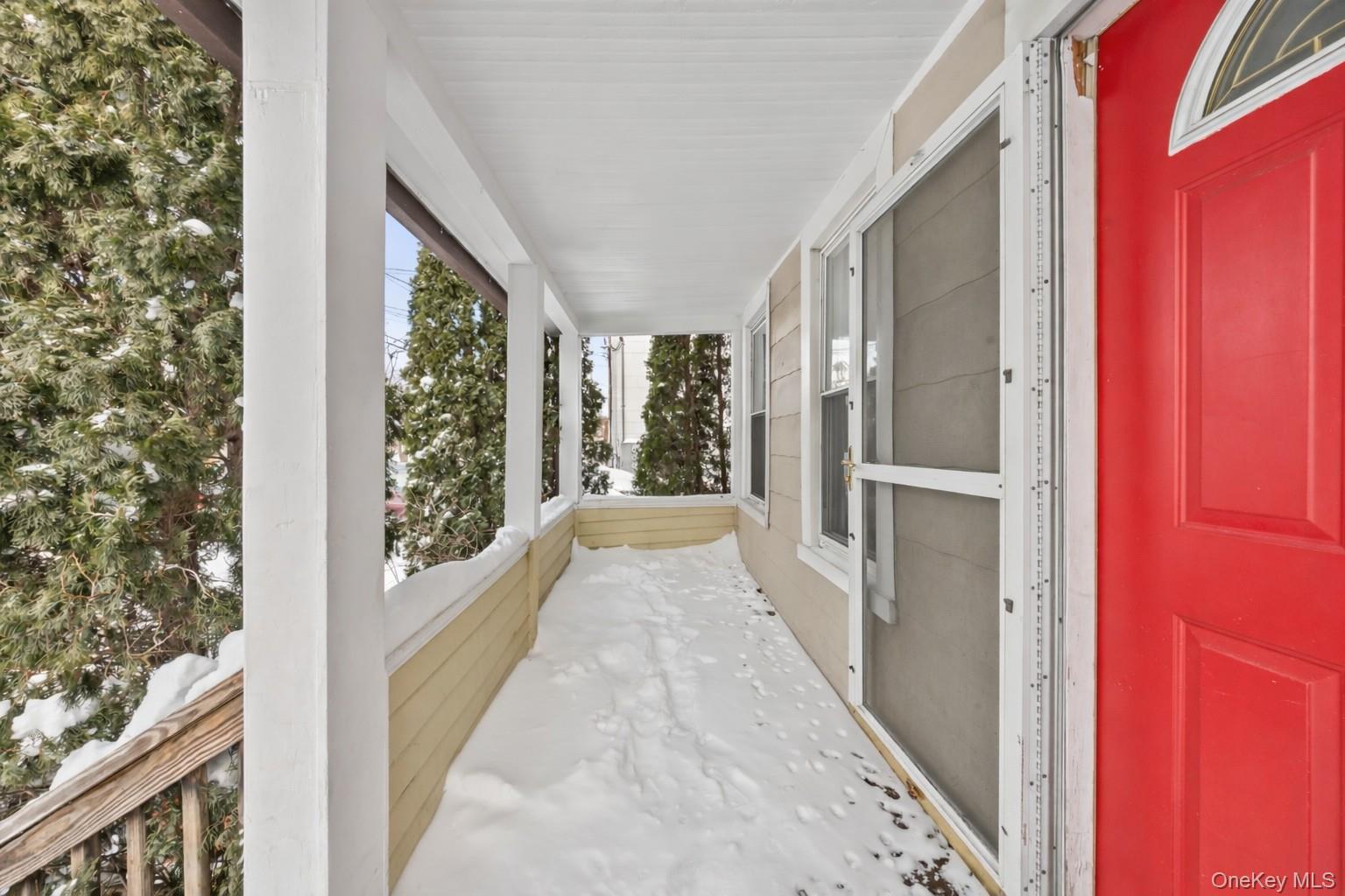 #4 photo, 19 W Maple Avenue, Suffern , NY 10901